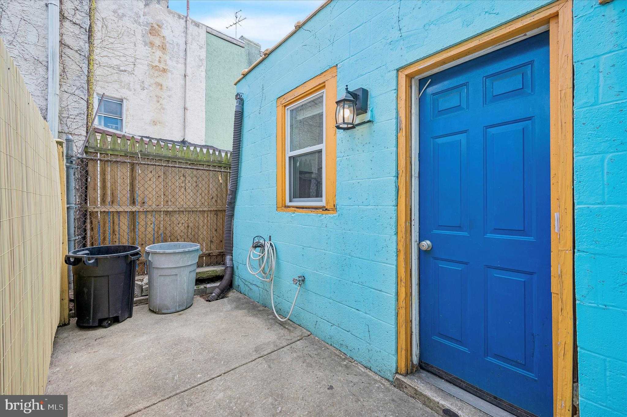 2531 Webb St photo 15