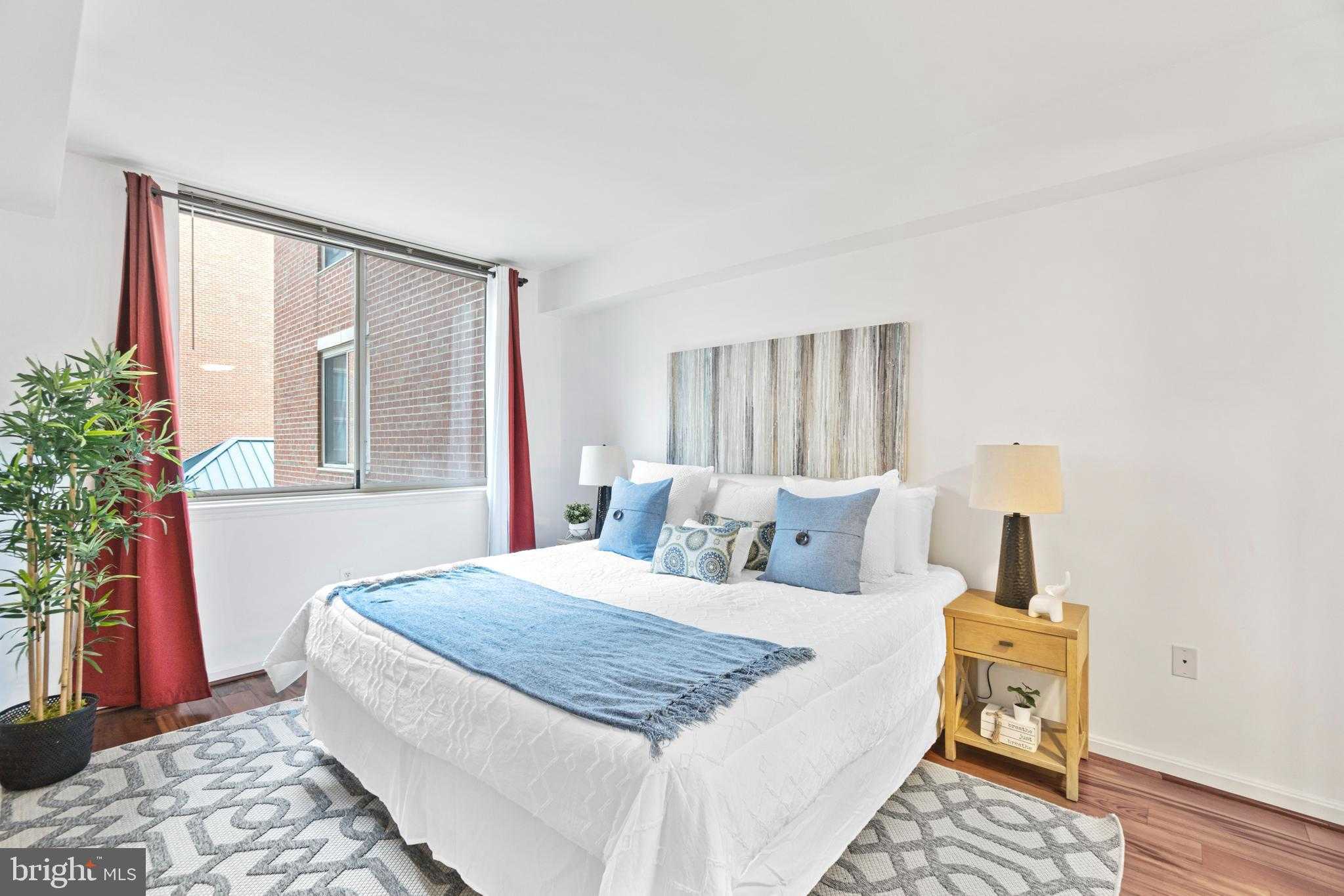 3835 9th St N Apt 405w photo 7