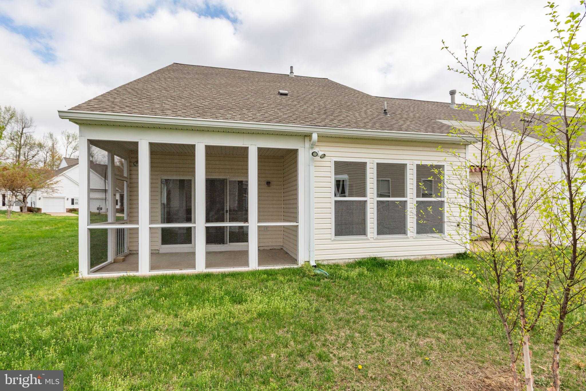 40 Legend Dr photo 43