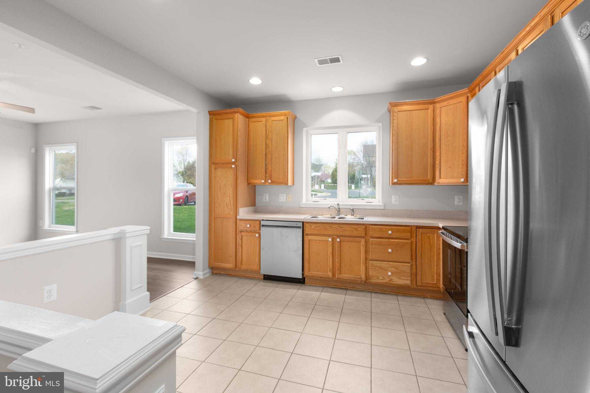 40 Legend Dr photo 6