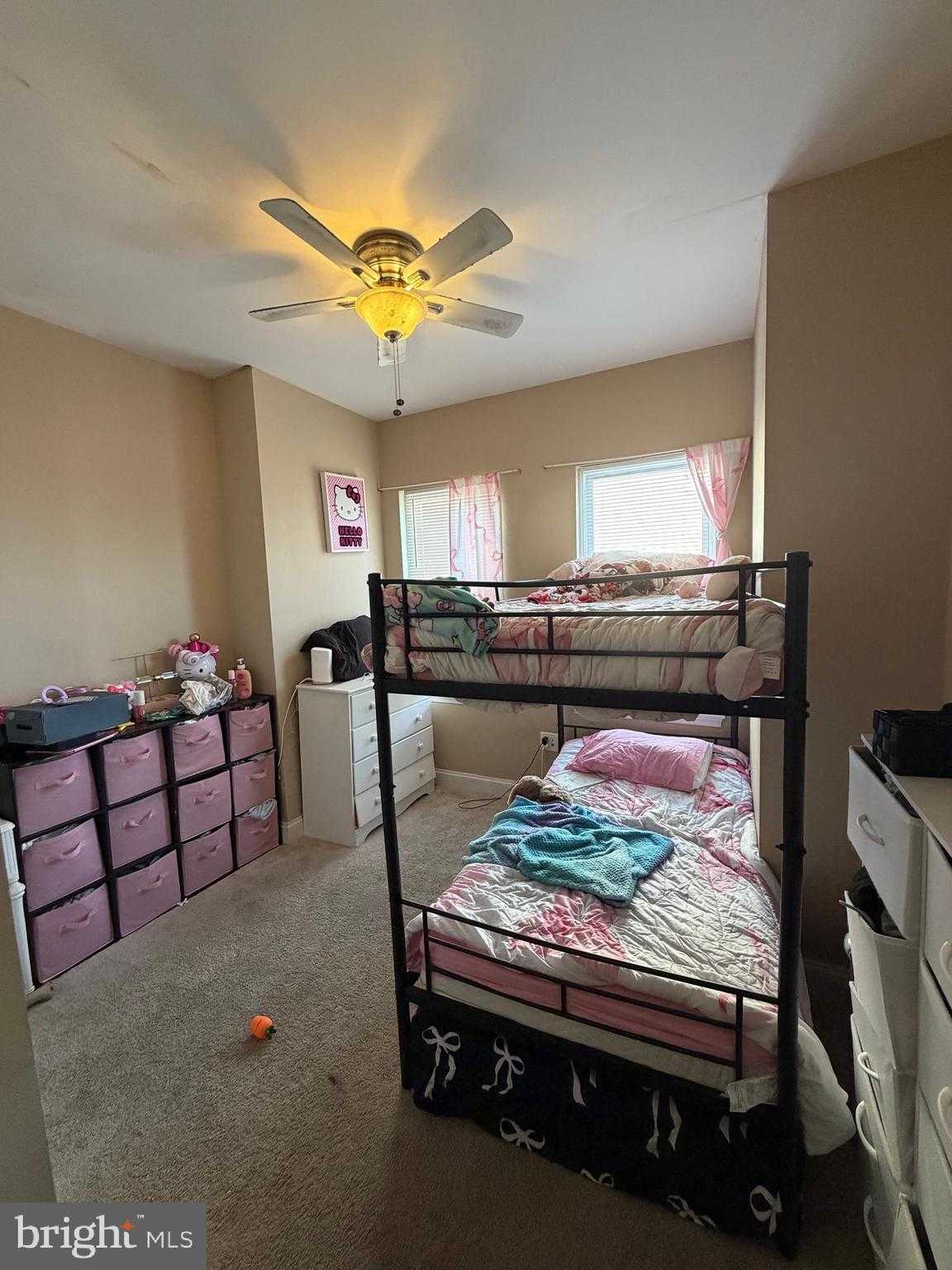 925 S 60th St photo 11