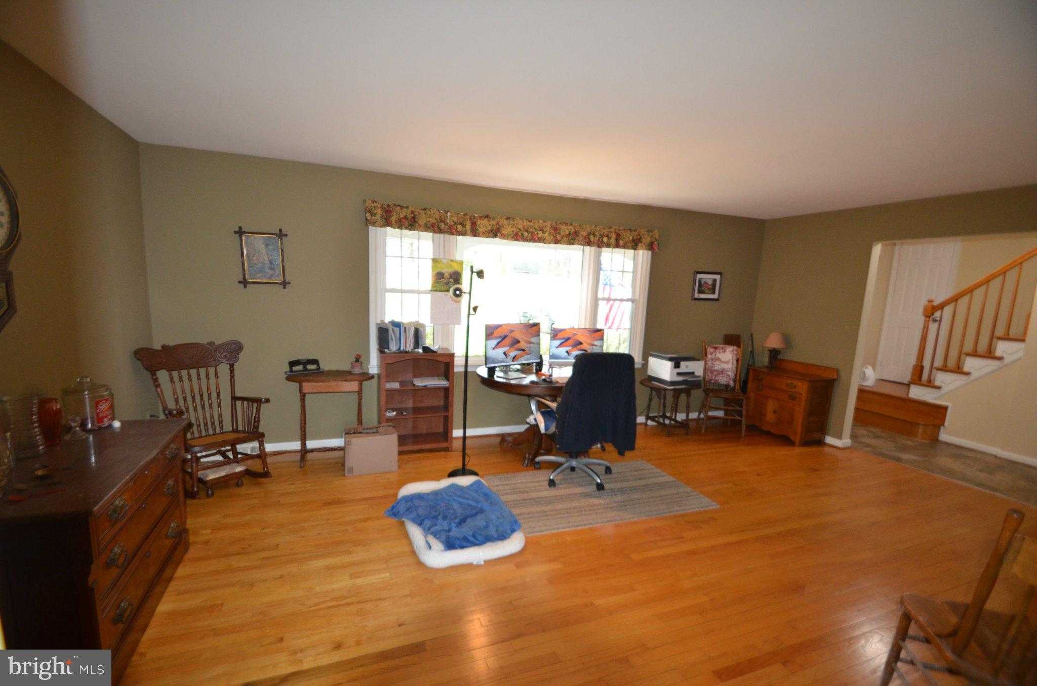 901 Lee Ave photo 20