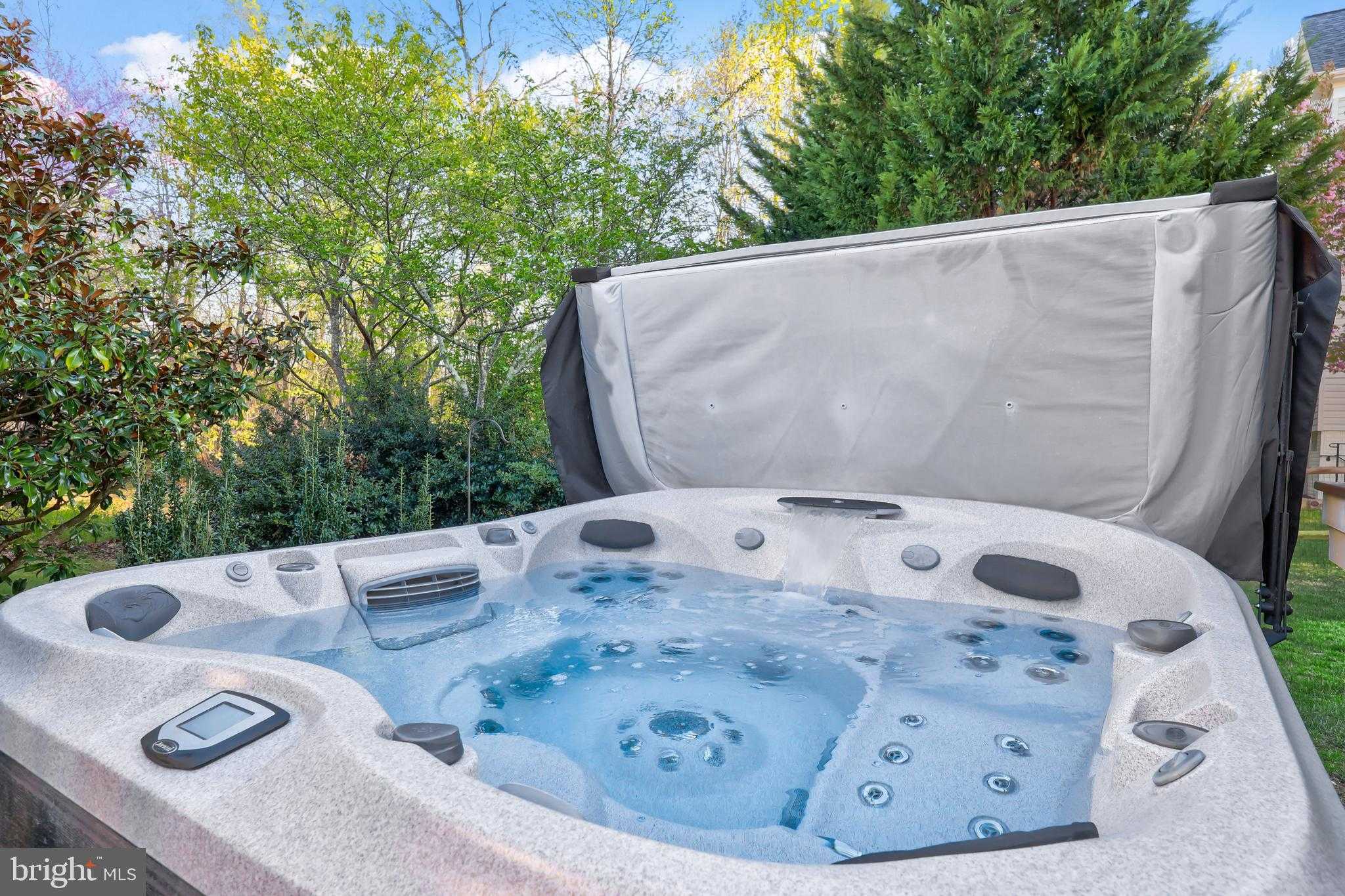 7153 Comrie CT photo 63