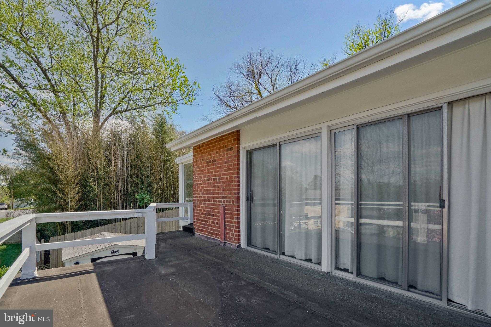 5517 Gwyn Pl photo 16