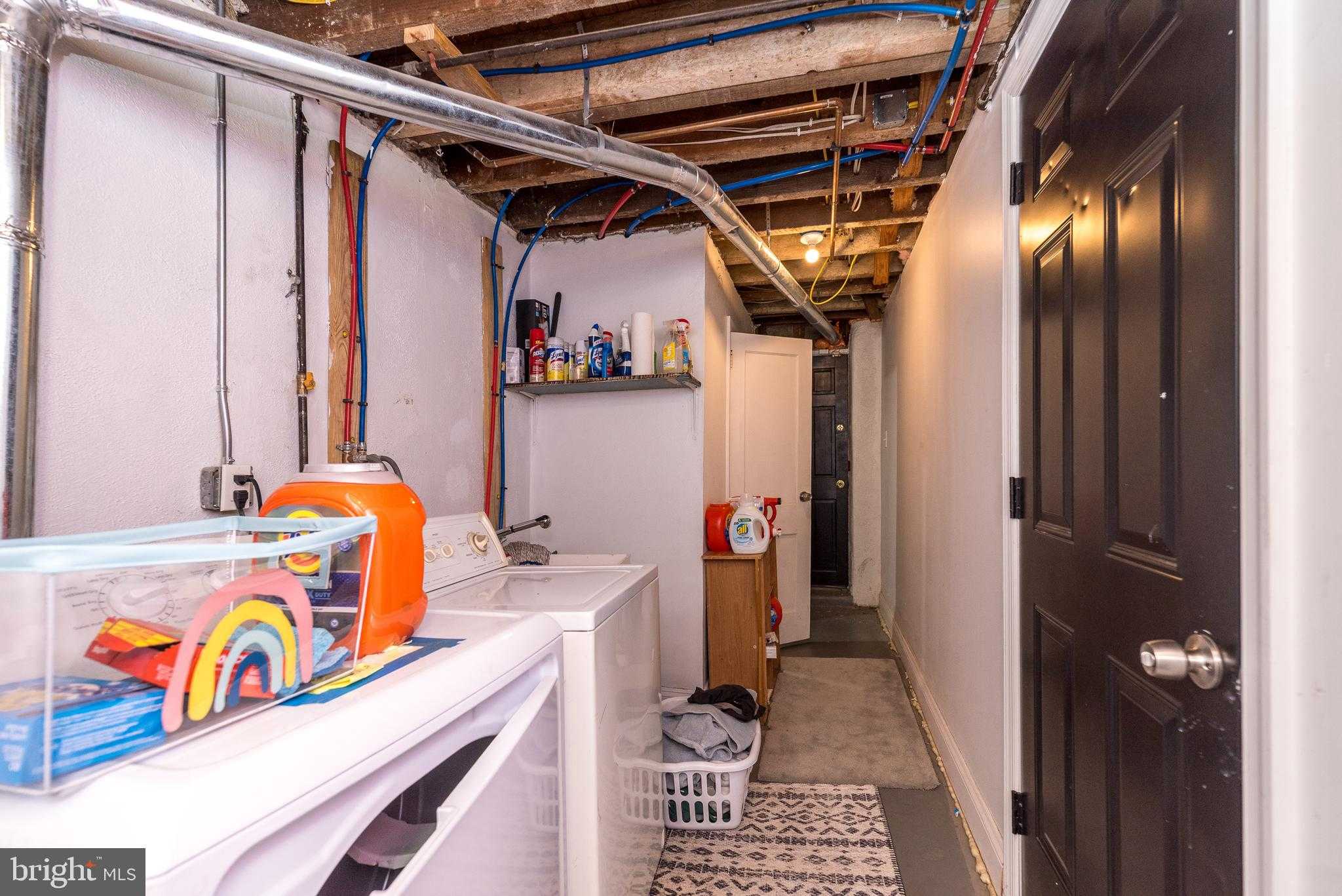 5733 Drexel Rd photo 37