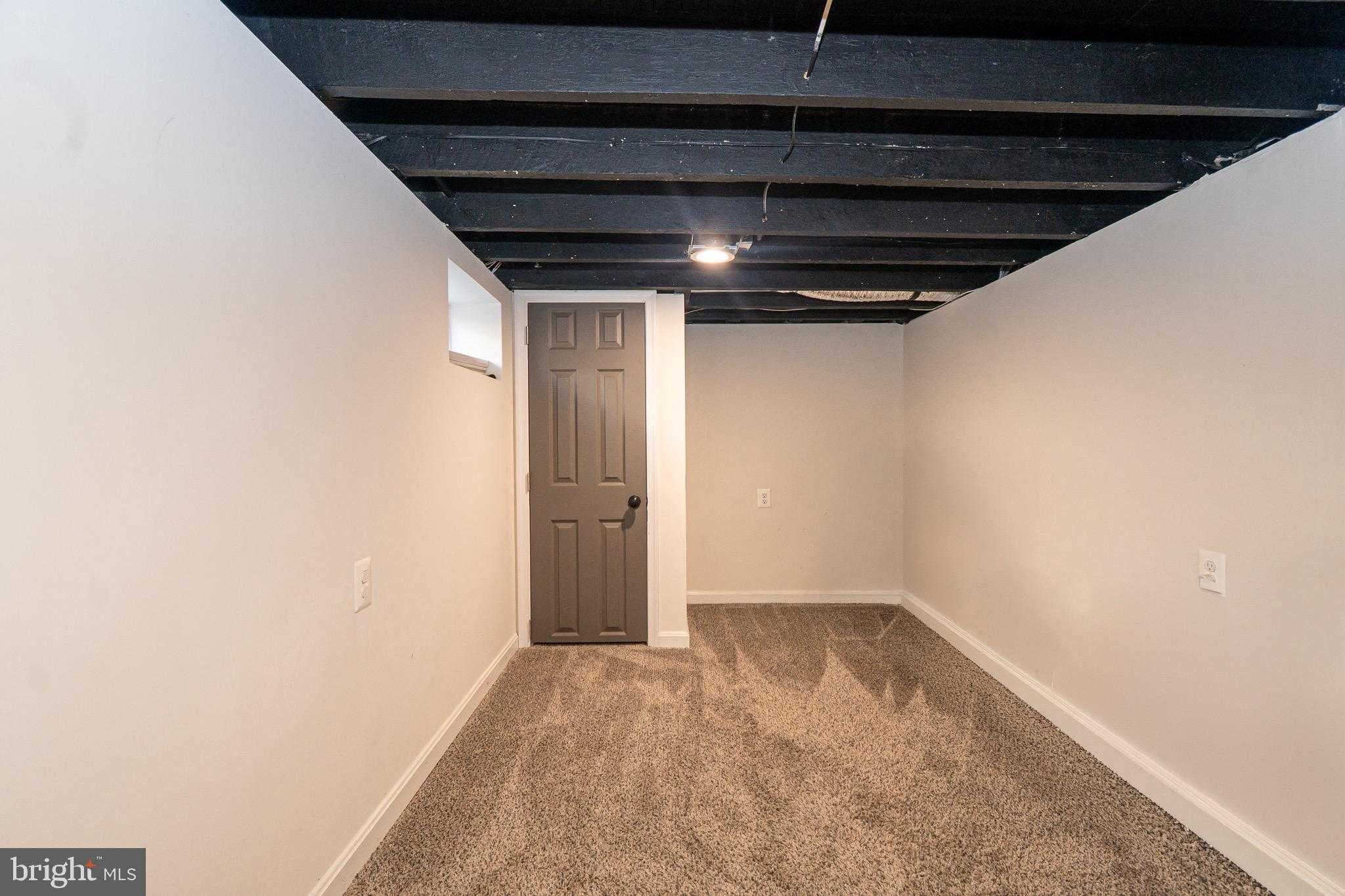 5316 Disney Ave photo 28