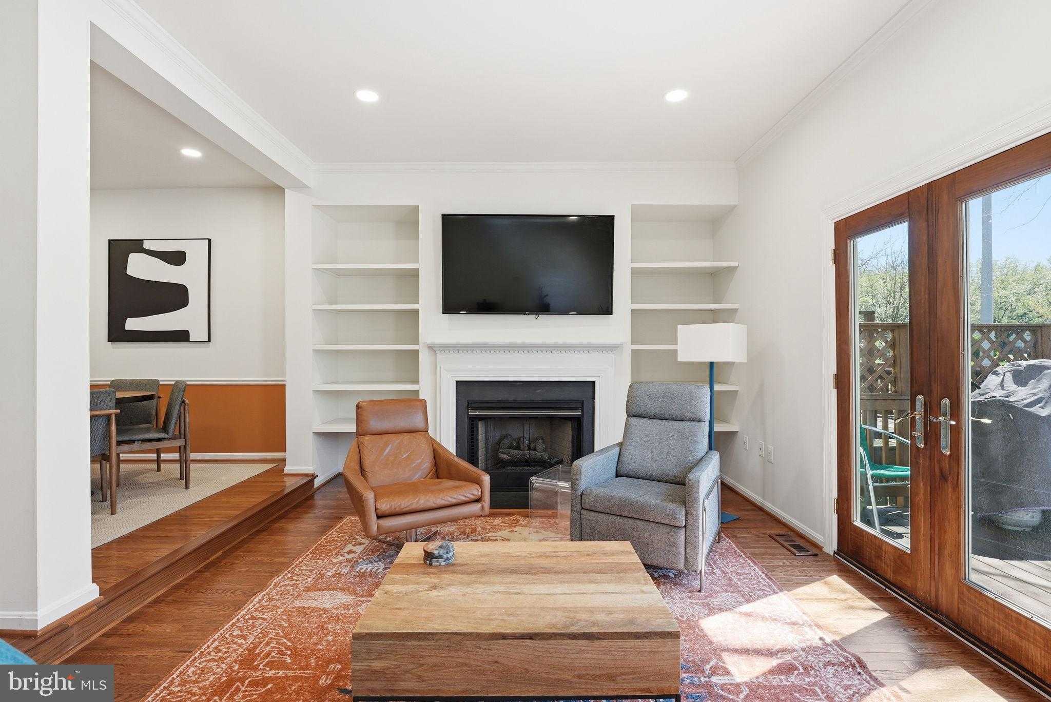 13038 Limestone CT photo 12