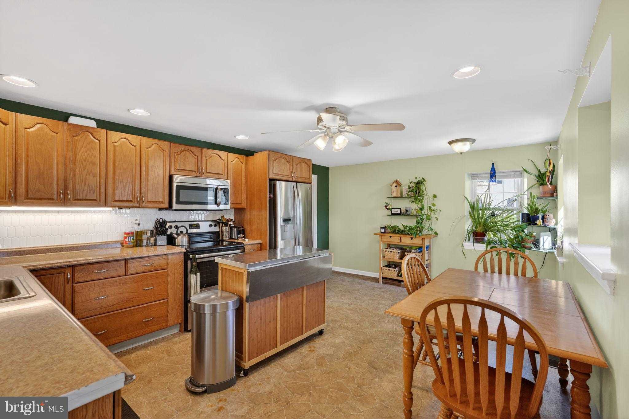 700 Hamilton St photo 17