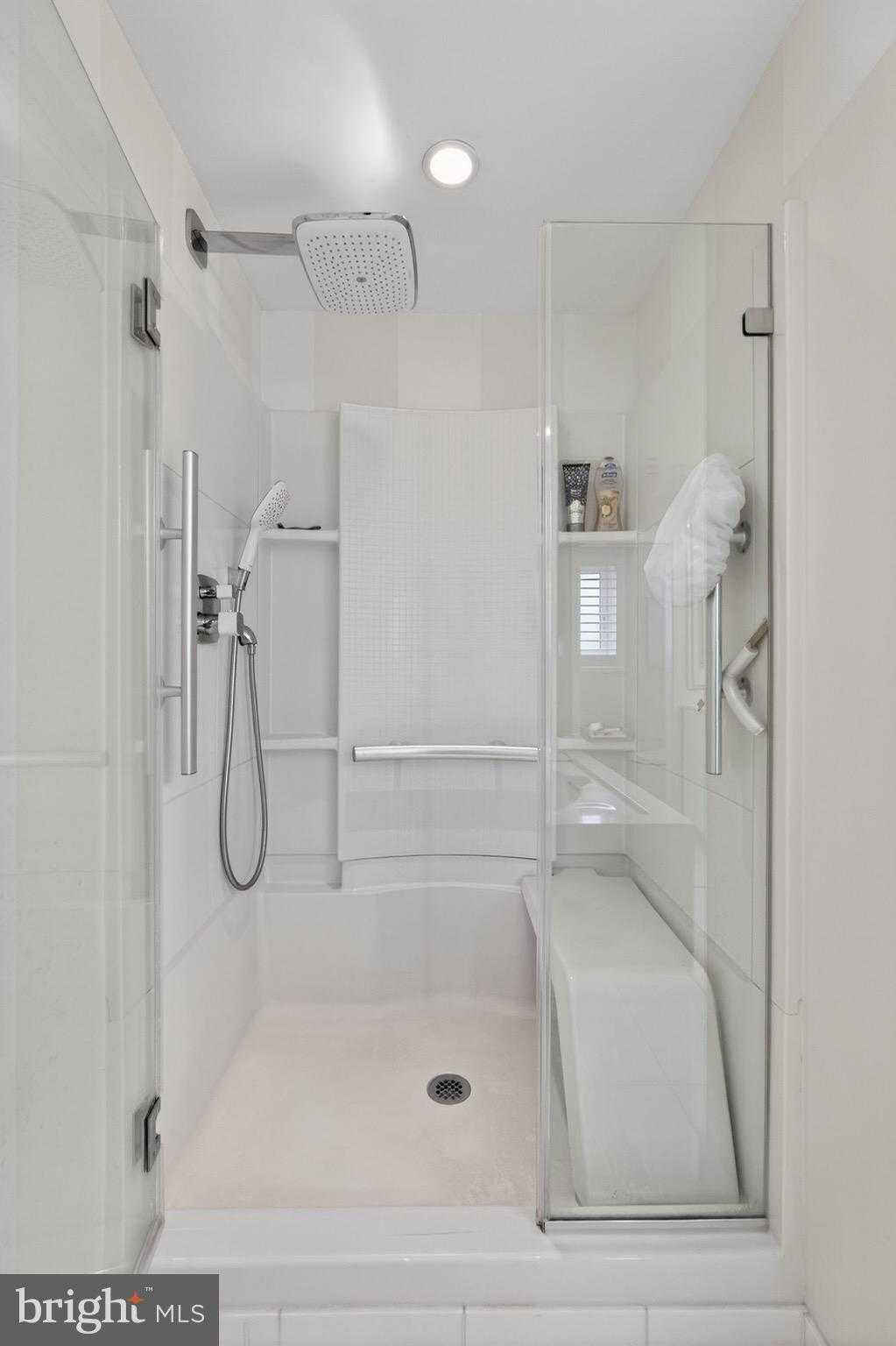 2301 Cherry St Apt 14a photo 20