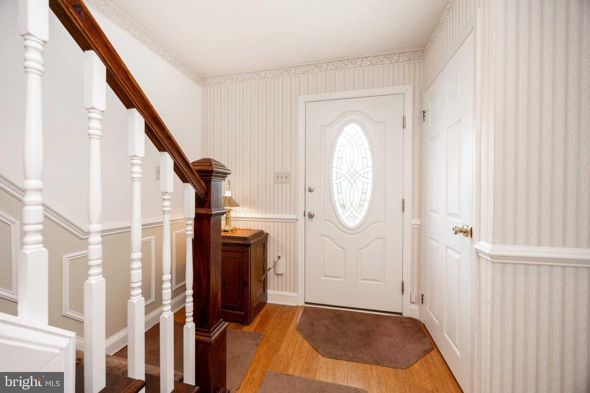 1070 Snyder Rd photo 4