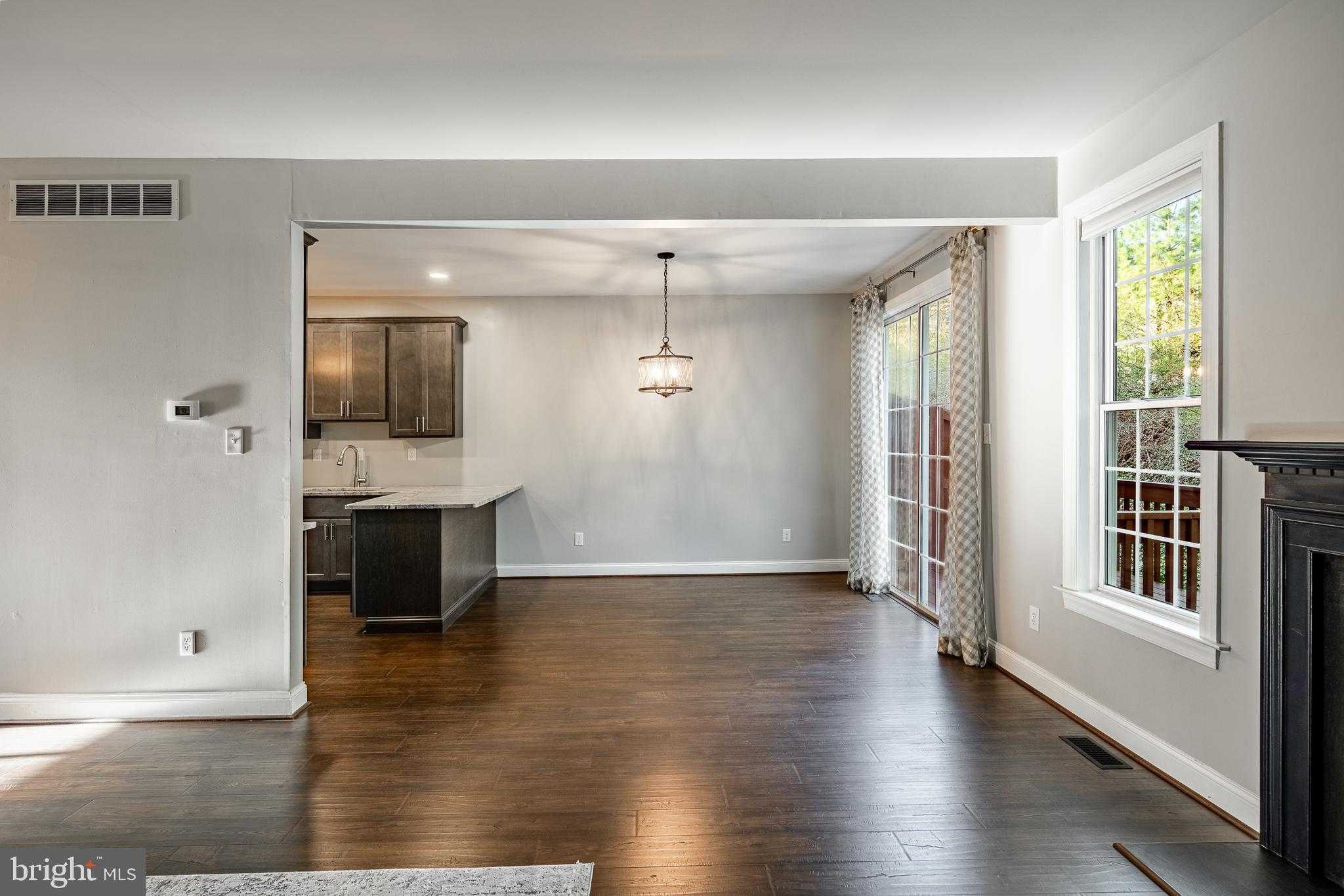 112 Federal Walk photo 7