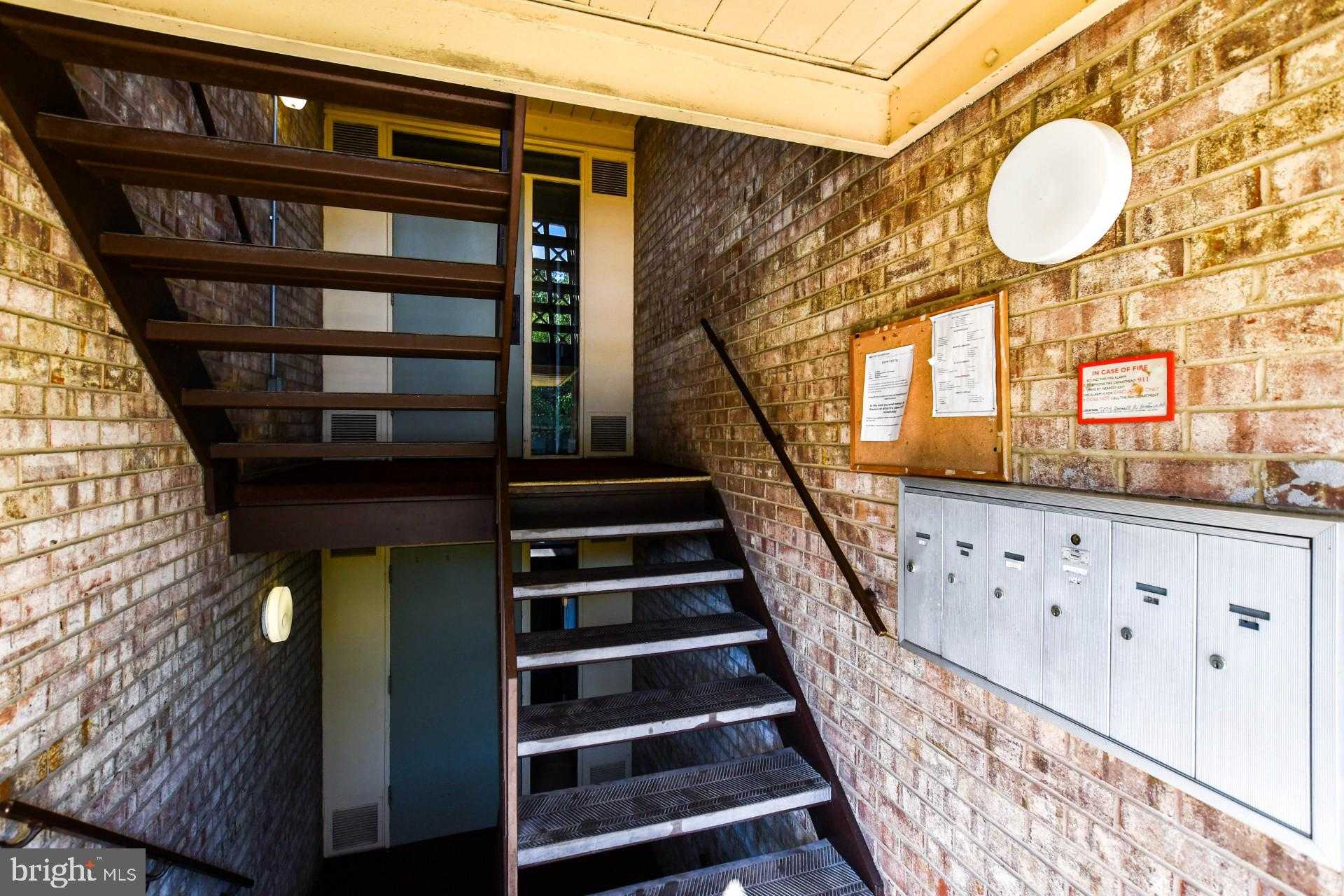 7174 Donnell Pl Apt D5 photo 4