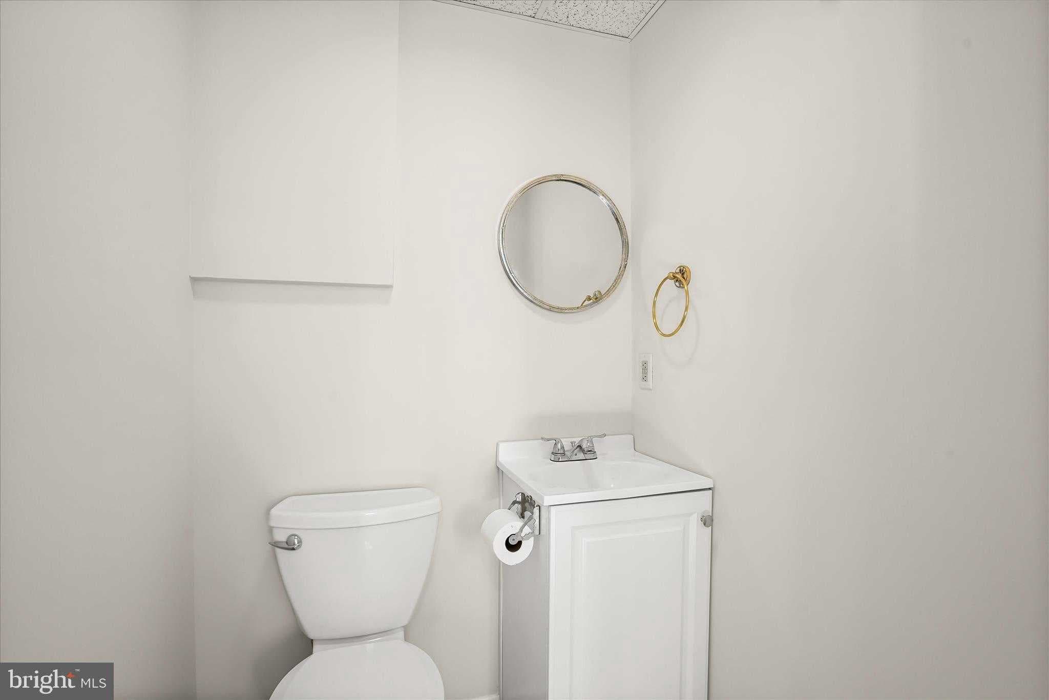 320 Barker Ln photo 26