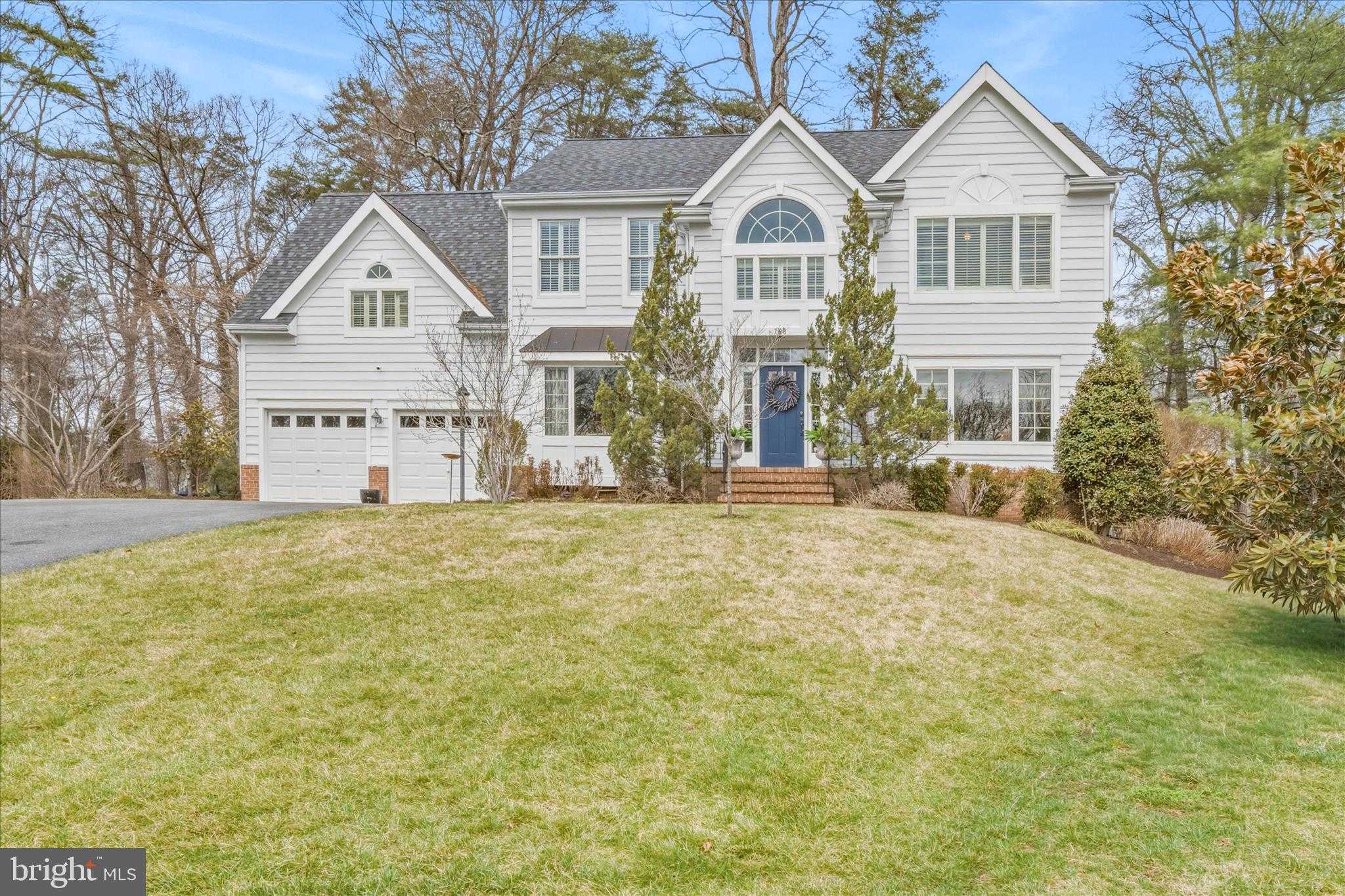 768 Stacy Oak Way photo 2