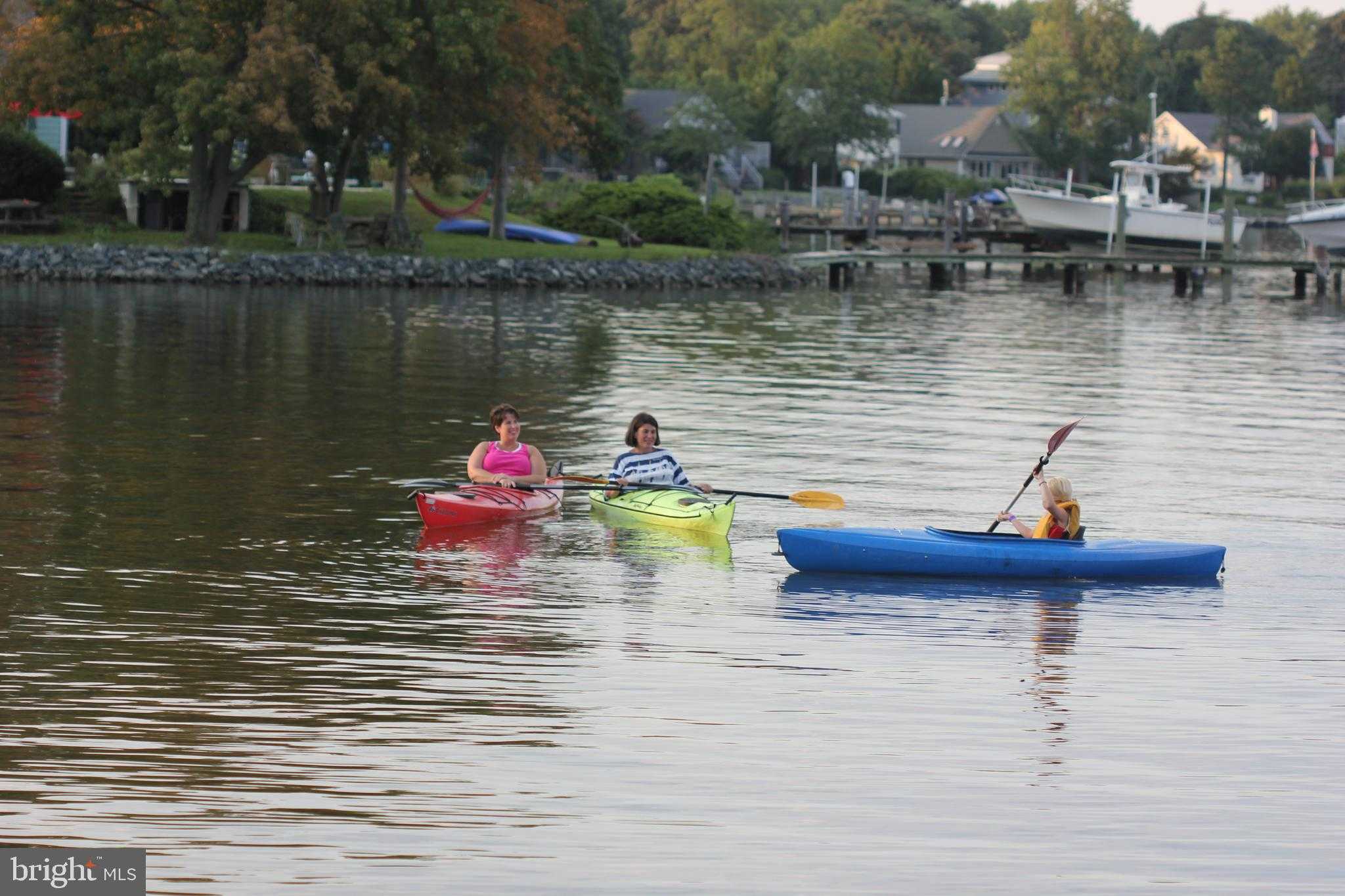 111 Janwall St photo 34