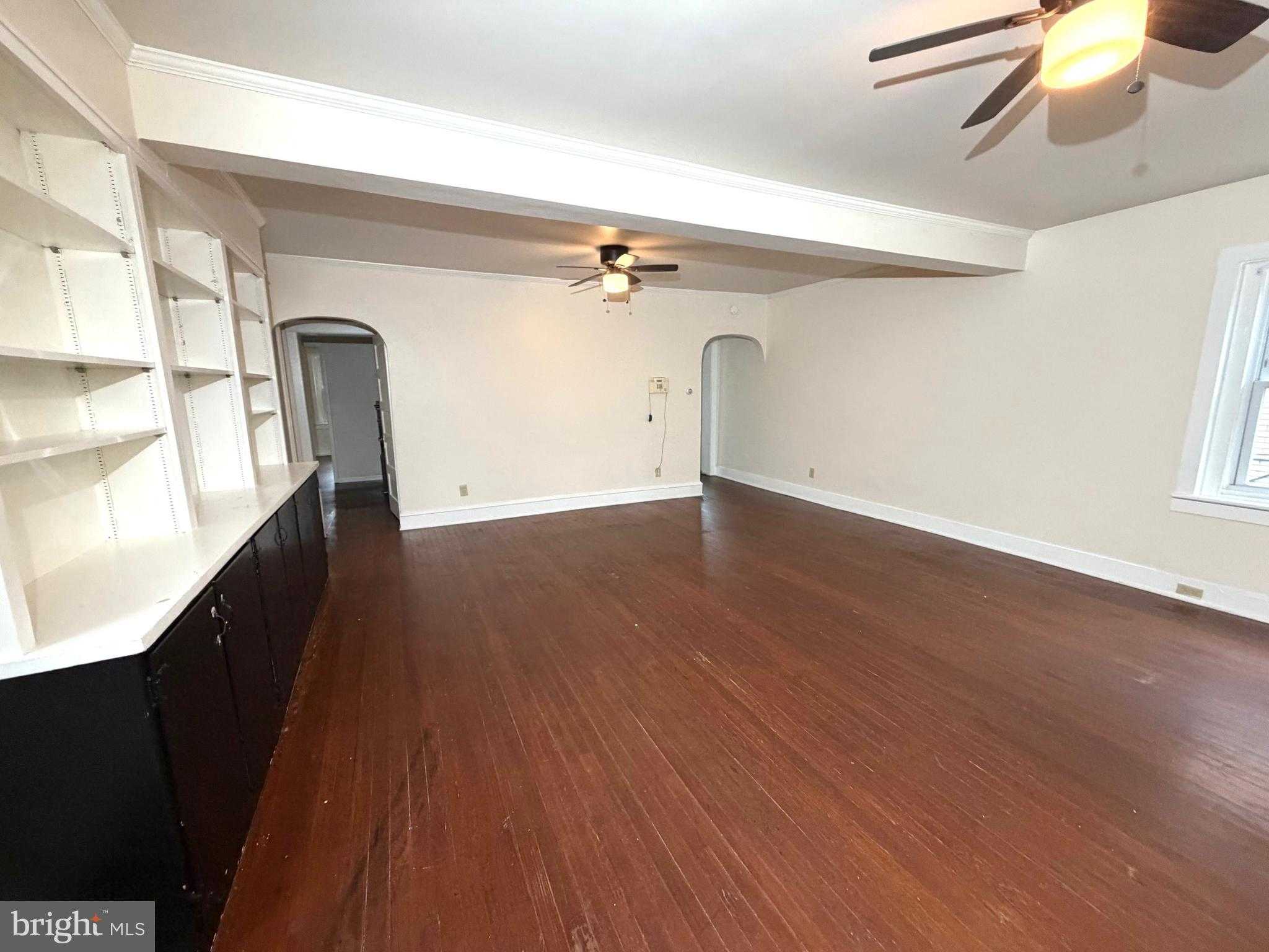 416 Carlton Ave photo 11