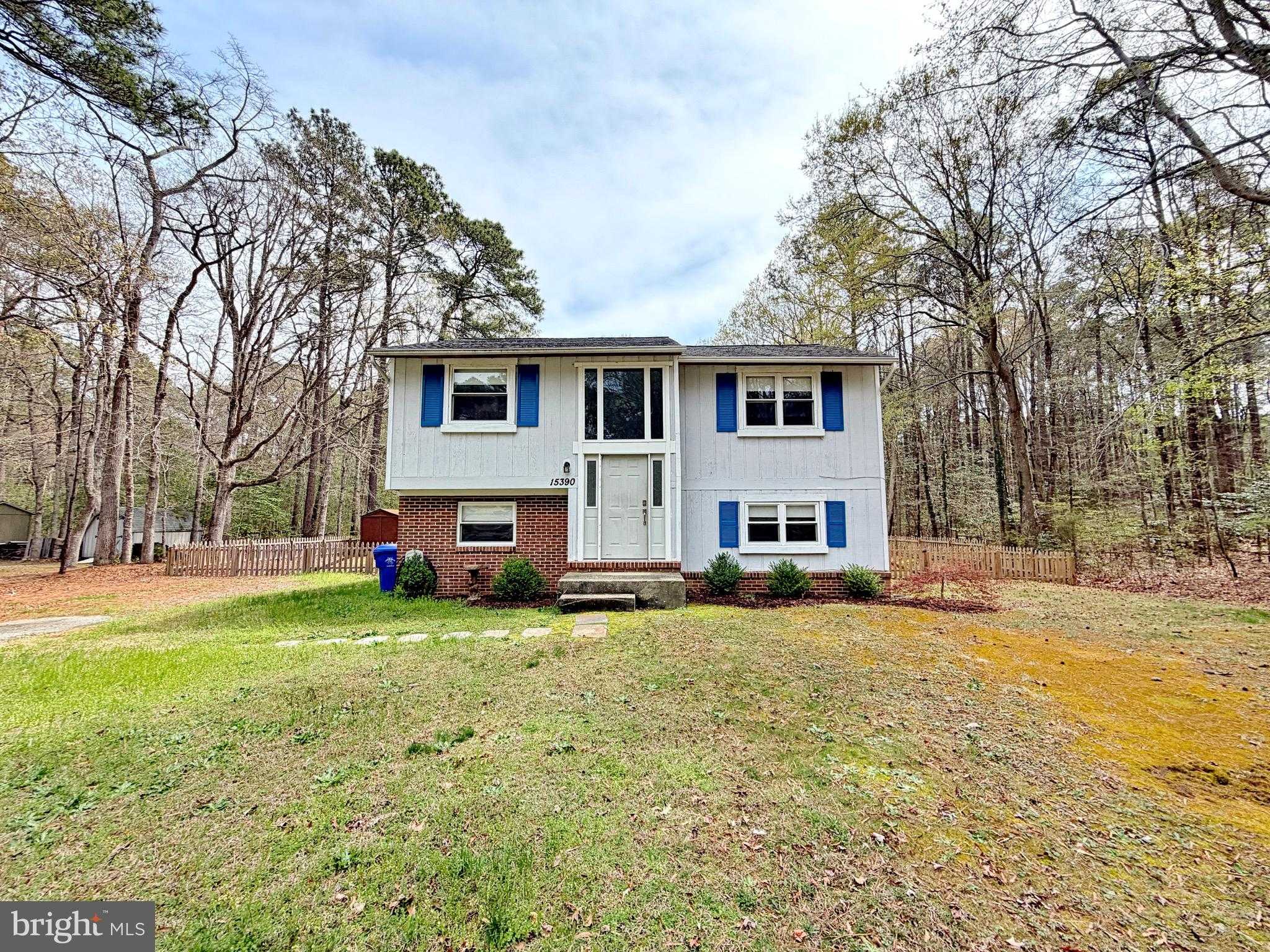 15390 Matthews Manor Rd photo 4