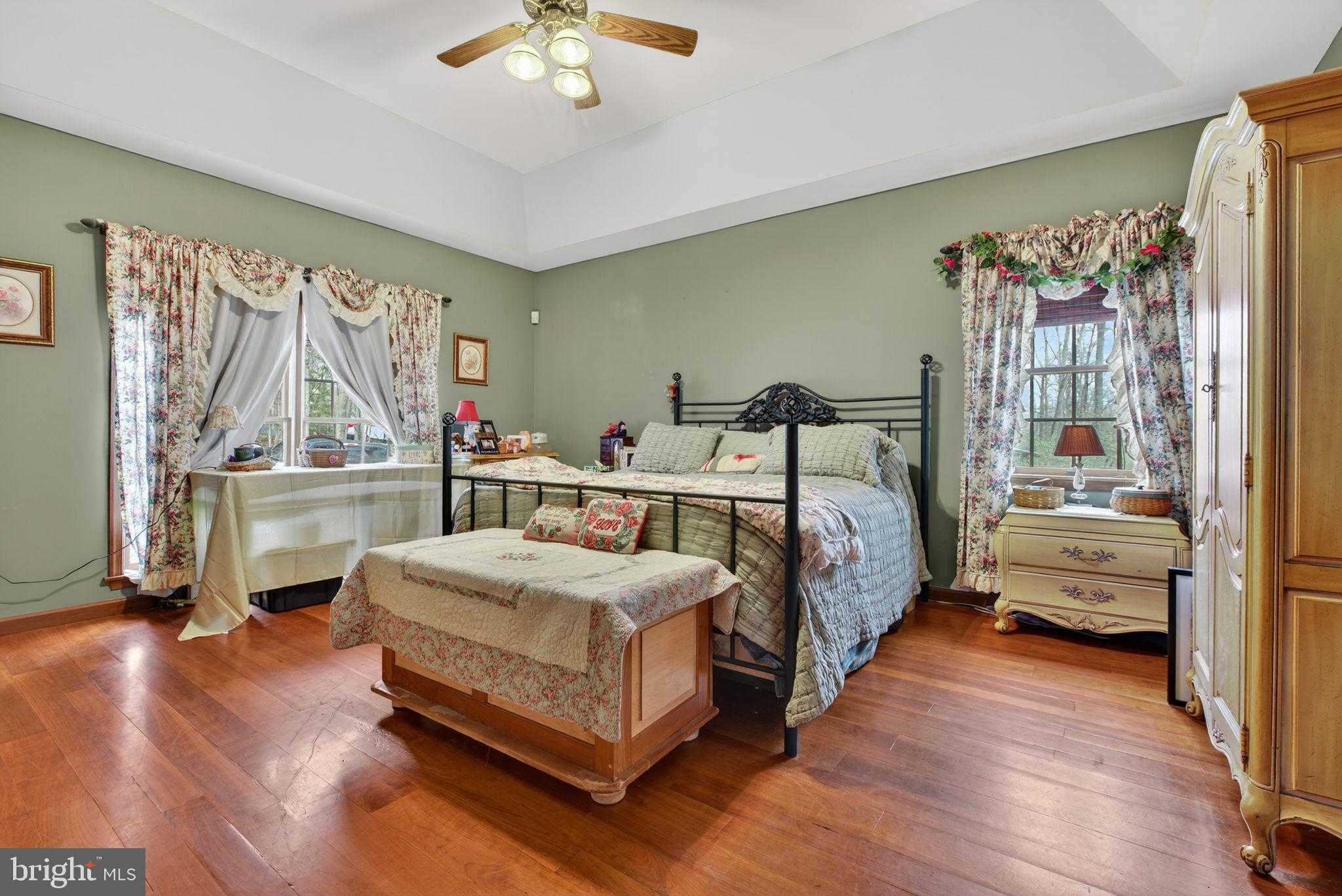 1705 Hickory Dr photo 30