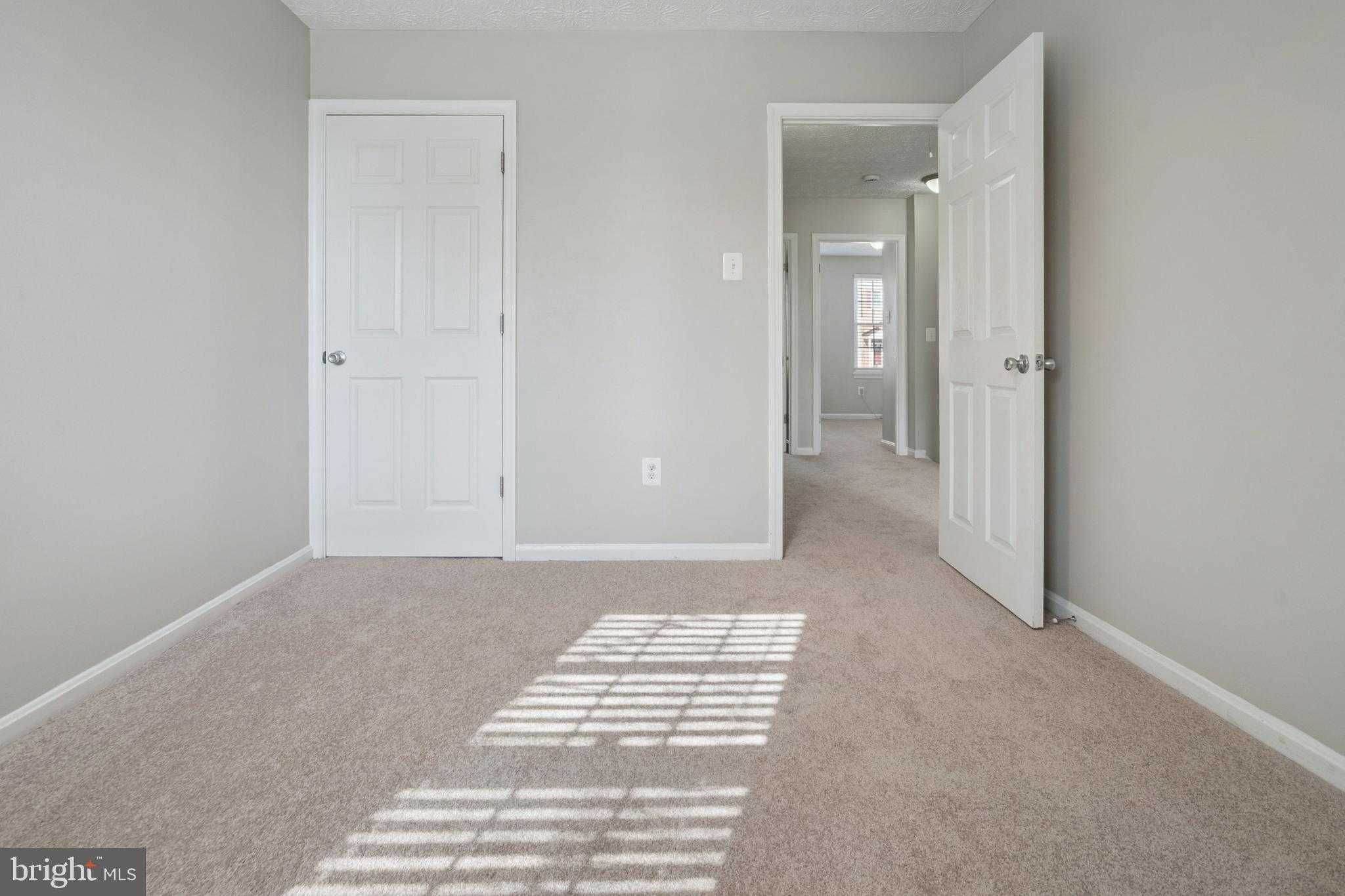 9321 Seven Courts Dr photo 19