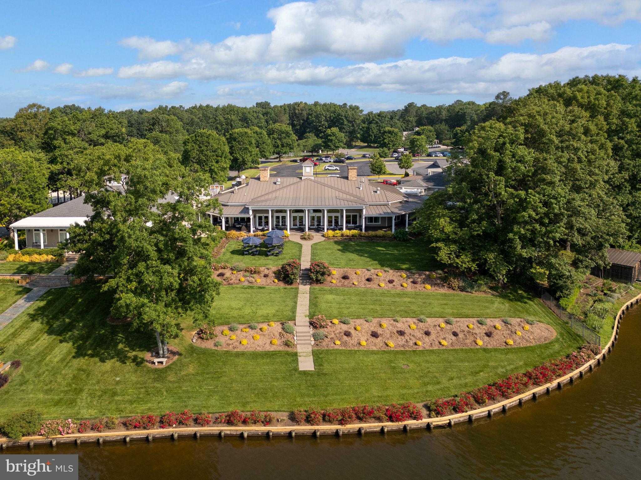 11613 Pine Hollow Ln photo 129