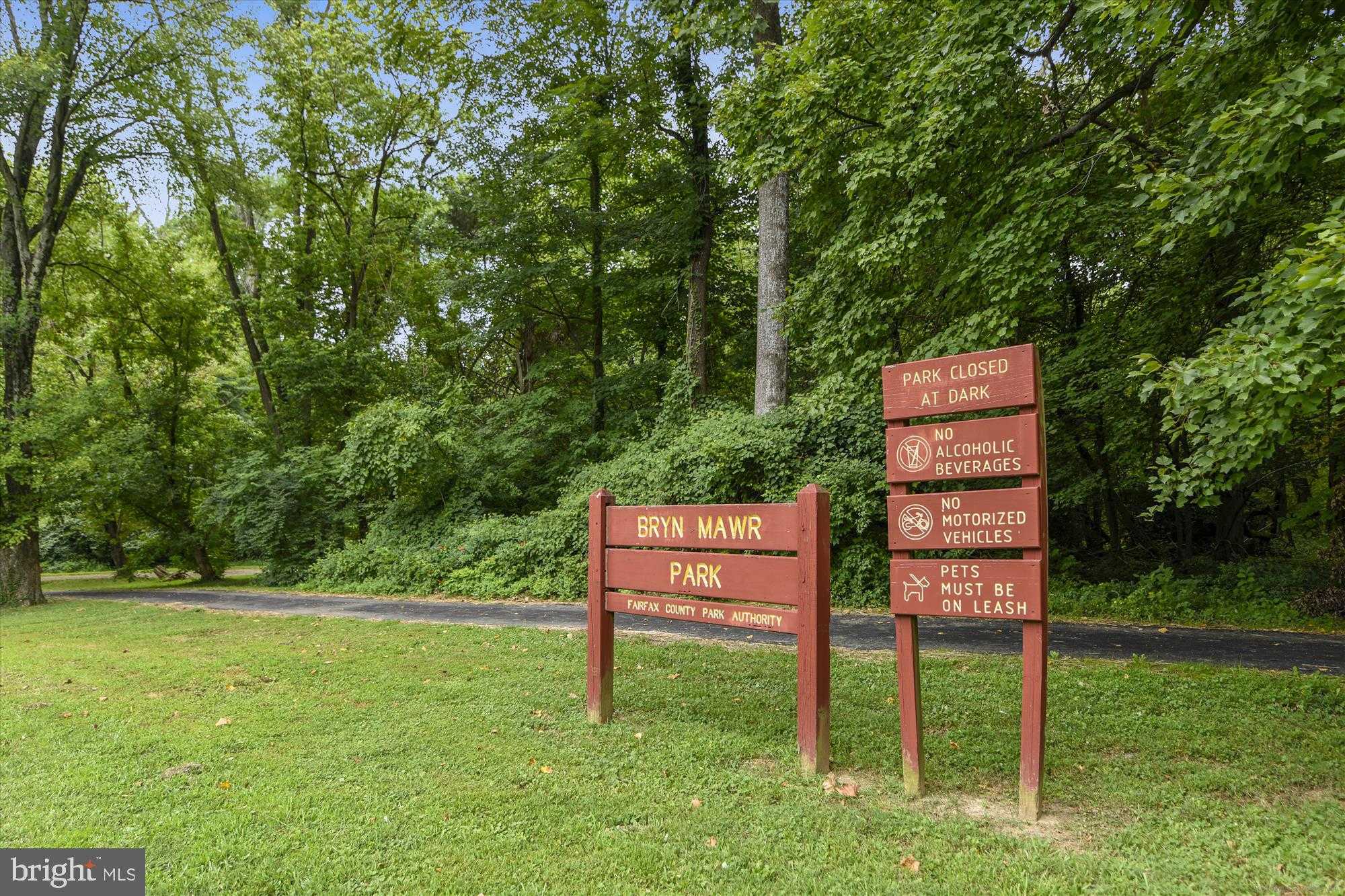 1347 Macbeth St photo 115