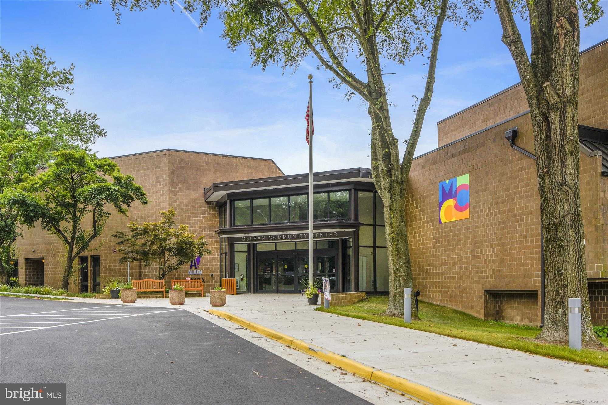 1347 Macbeth St photo 121