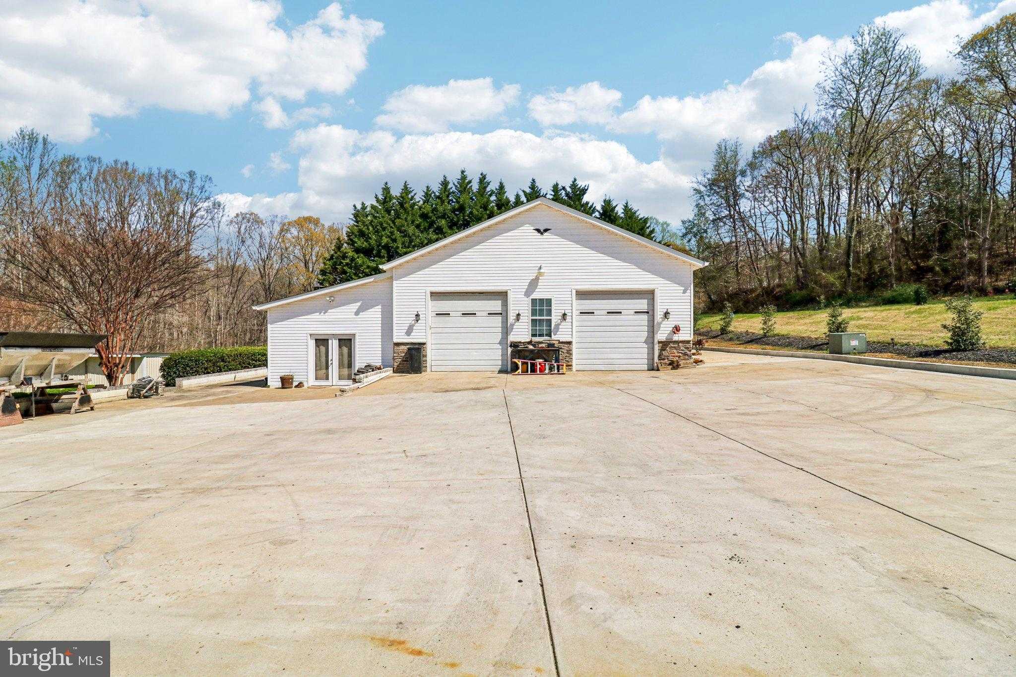 16970 Teagues Point Rd photo 60