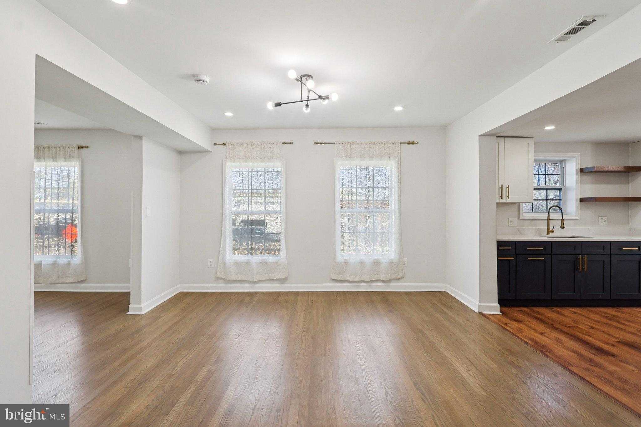 4357 Southern Ave photo 18