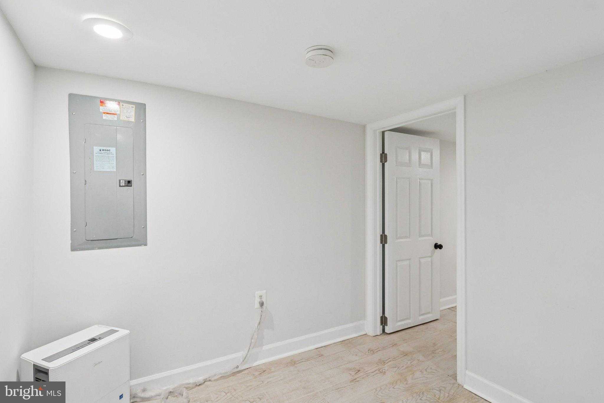 4357 Southern Ave photo 37