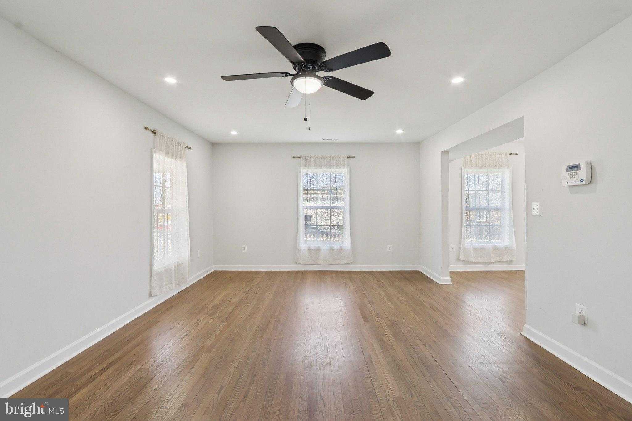 4357 Southern Ave photo 9