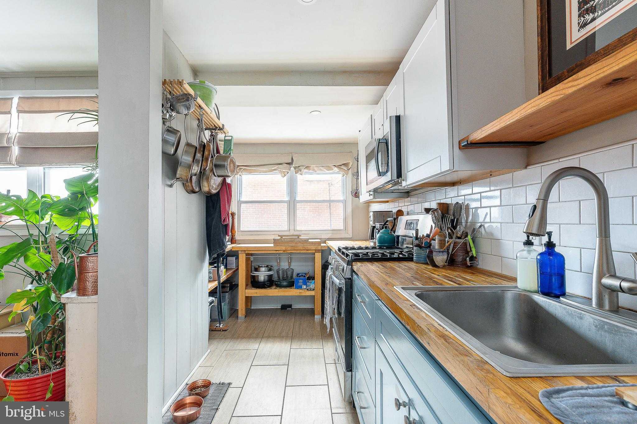 3516 Vaux St photo 12