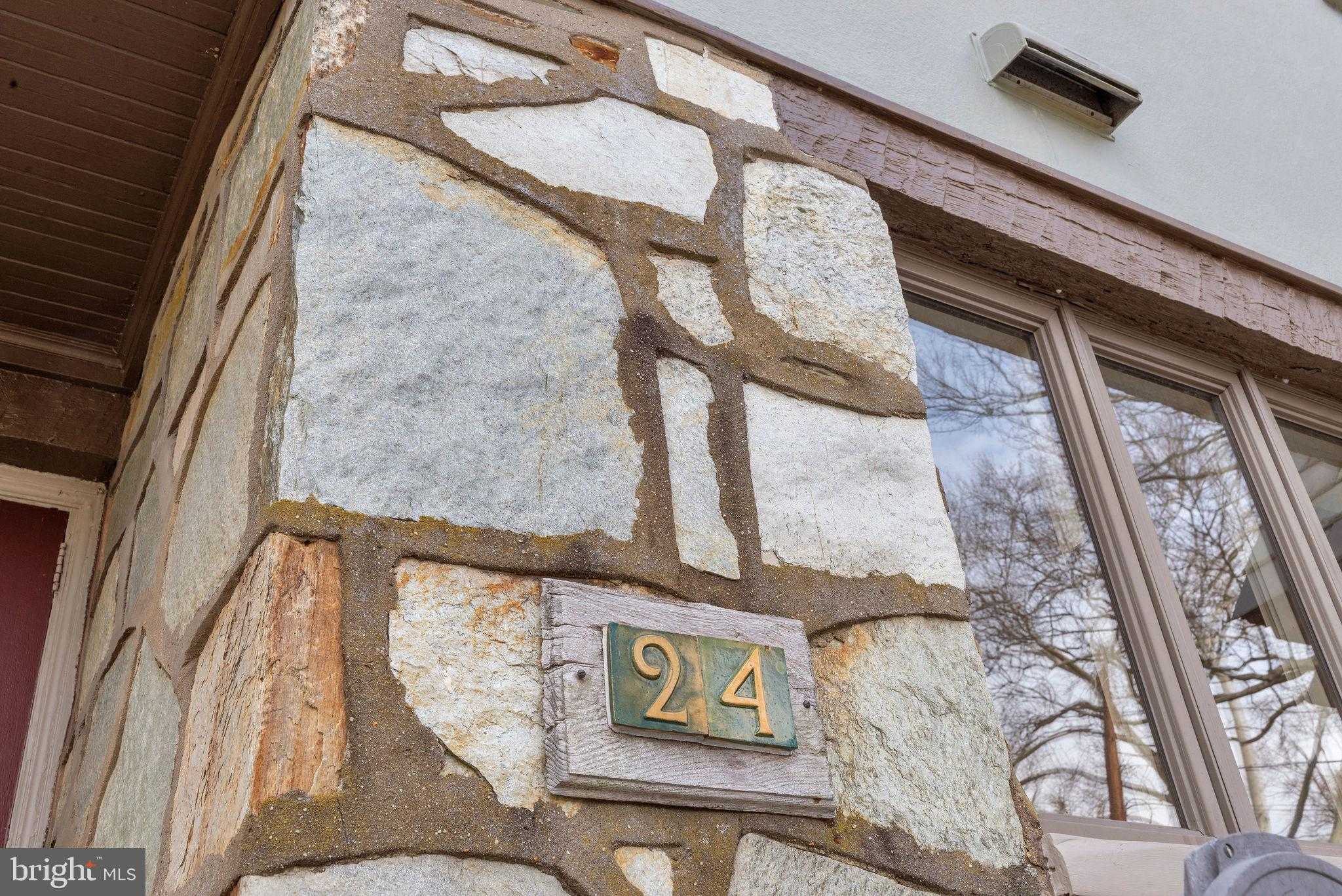 24 Golf View Rd photo 47