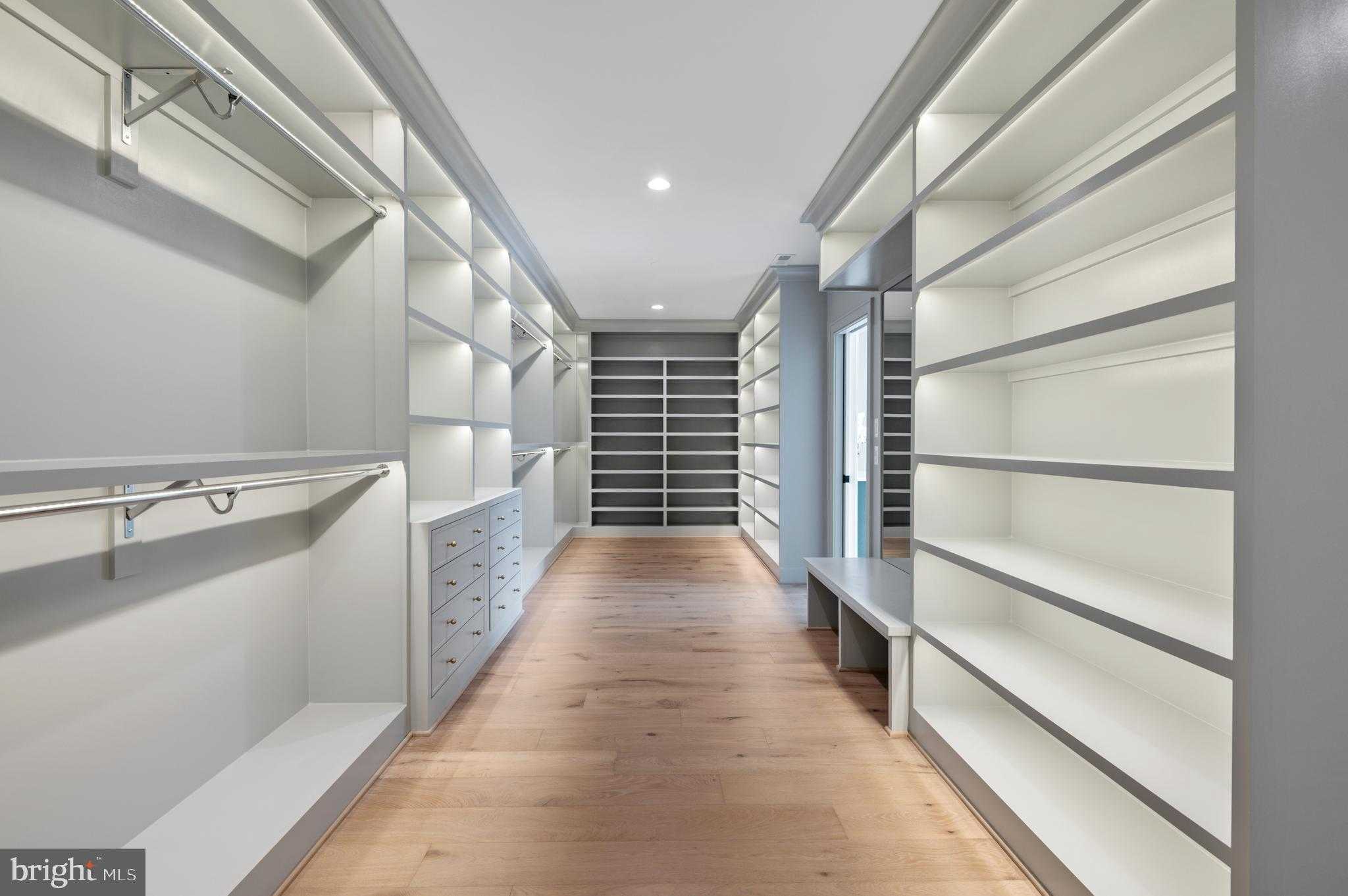 8206 Pettit CT photo 14