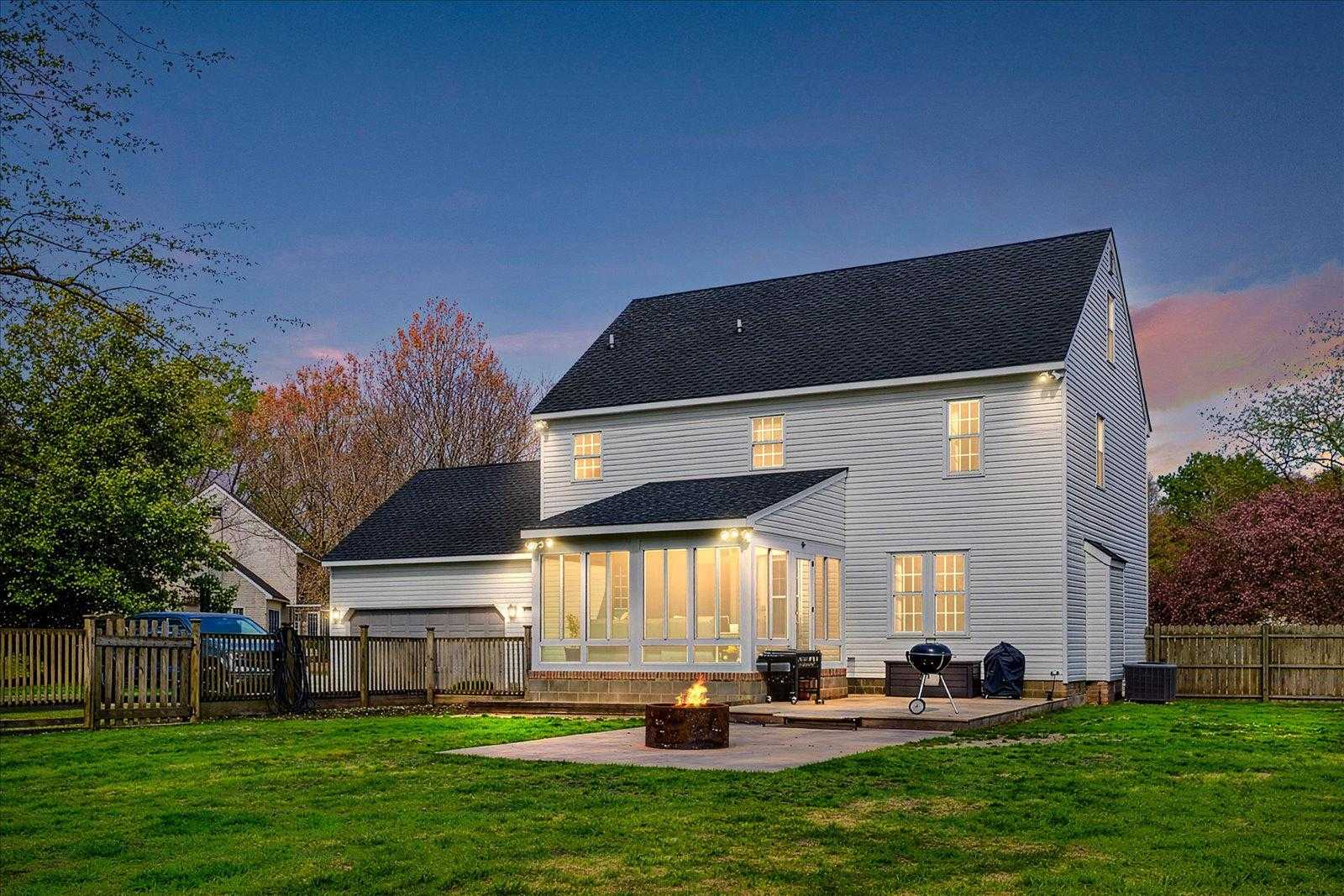 6147 Cadagon CT photo 2