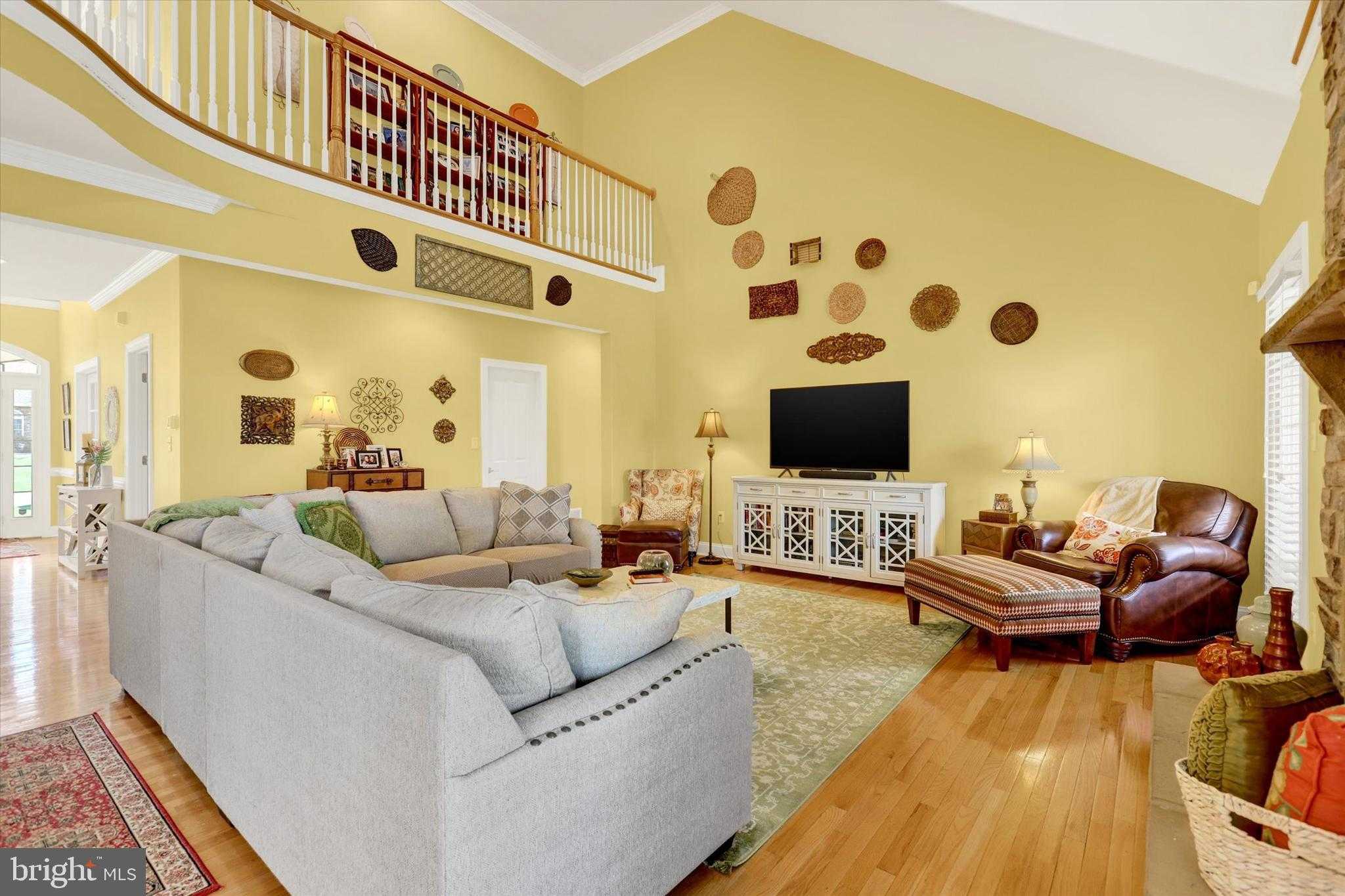 6964 Saint Annes Dr photo 11