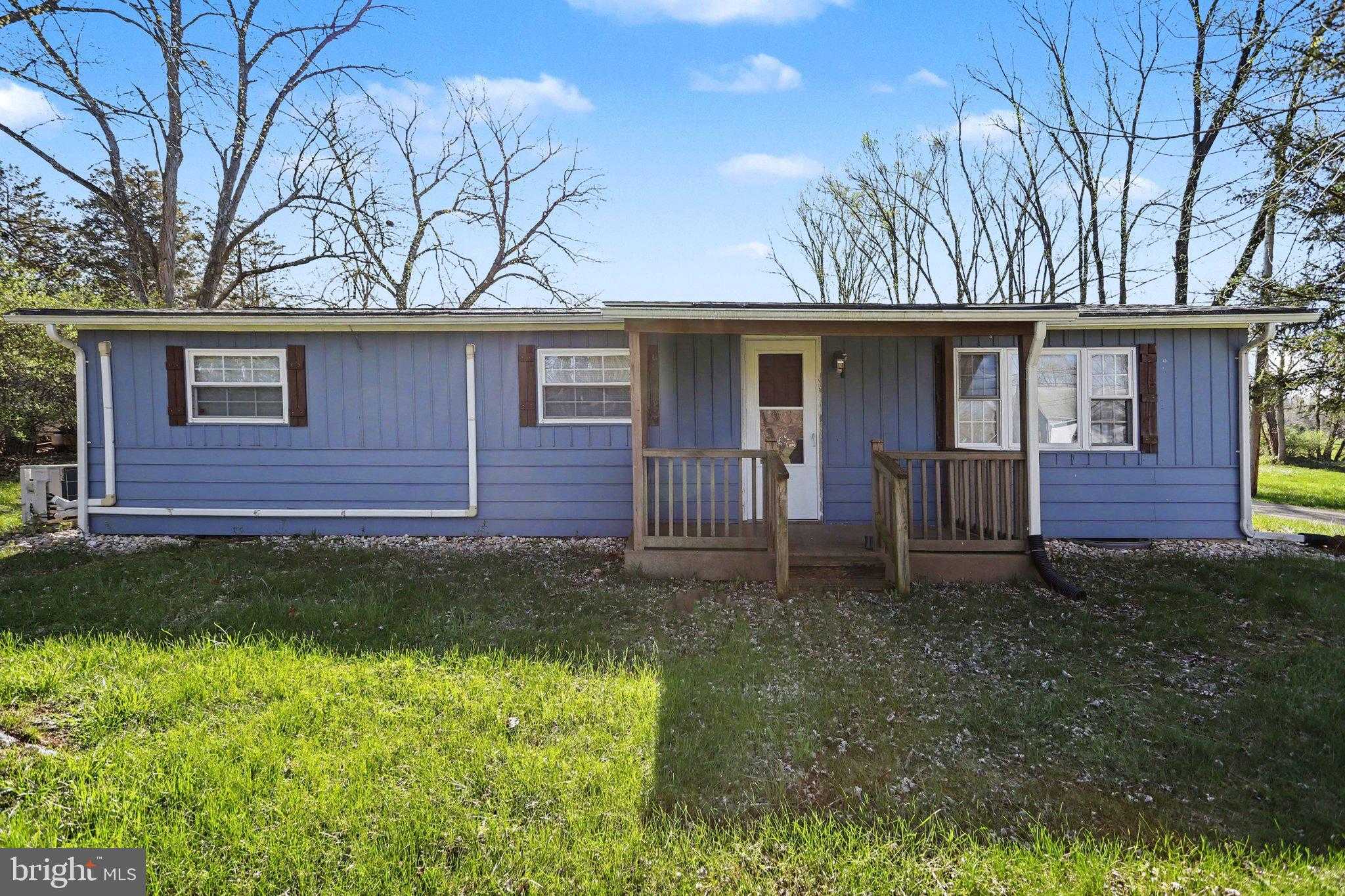 15 Mill Dr, Dillsburg