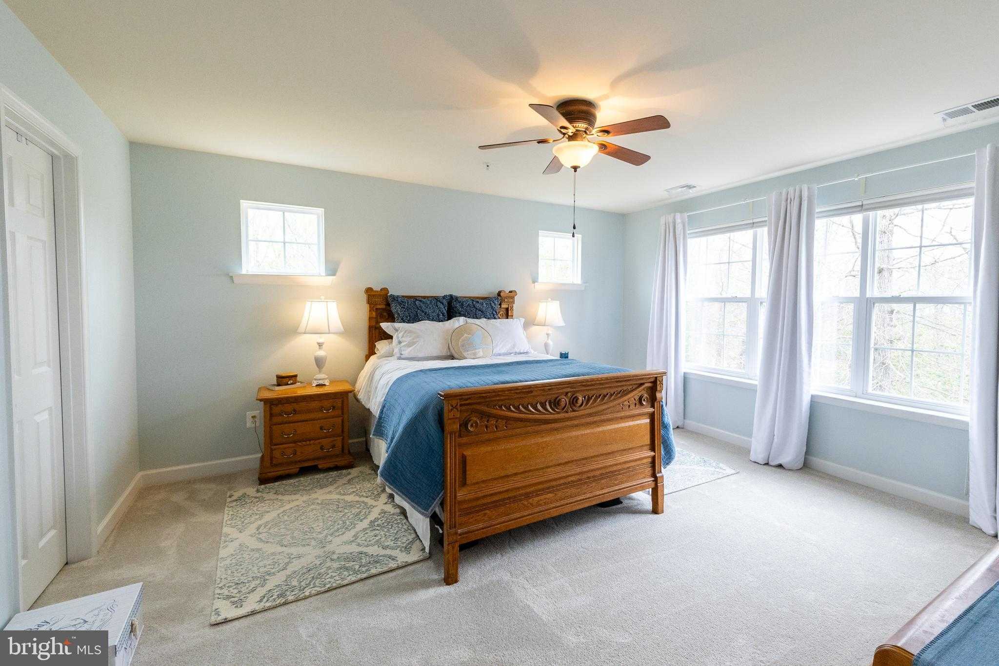 23711 Gambrel Oak CT photo 28