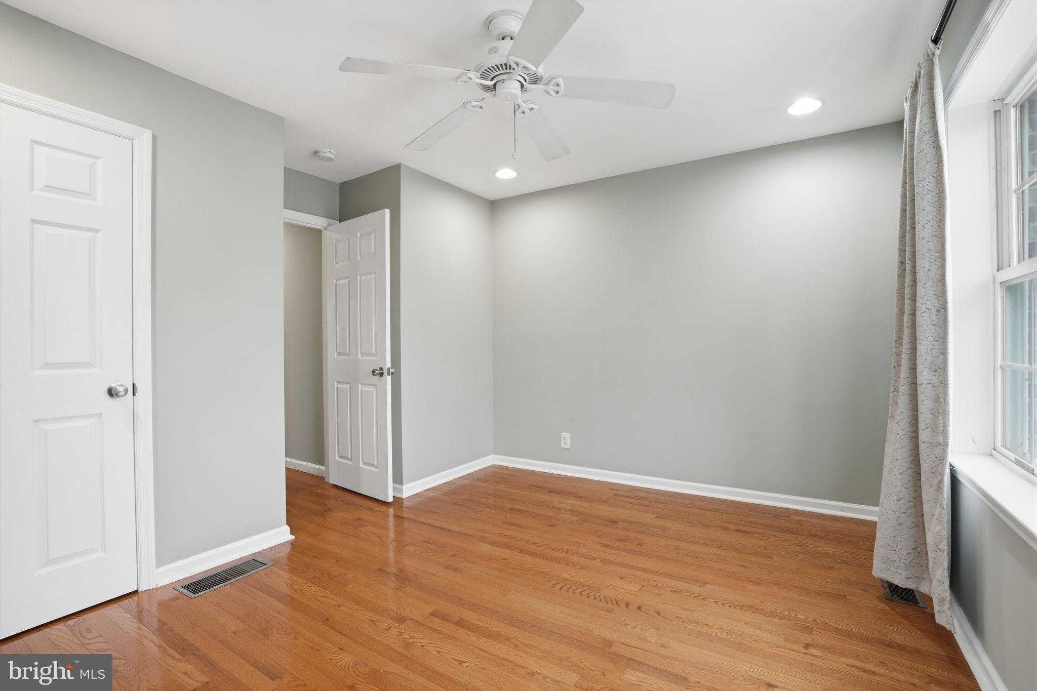 2537 Federal St photo 27