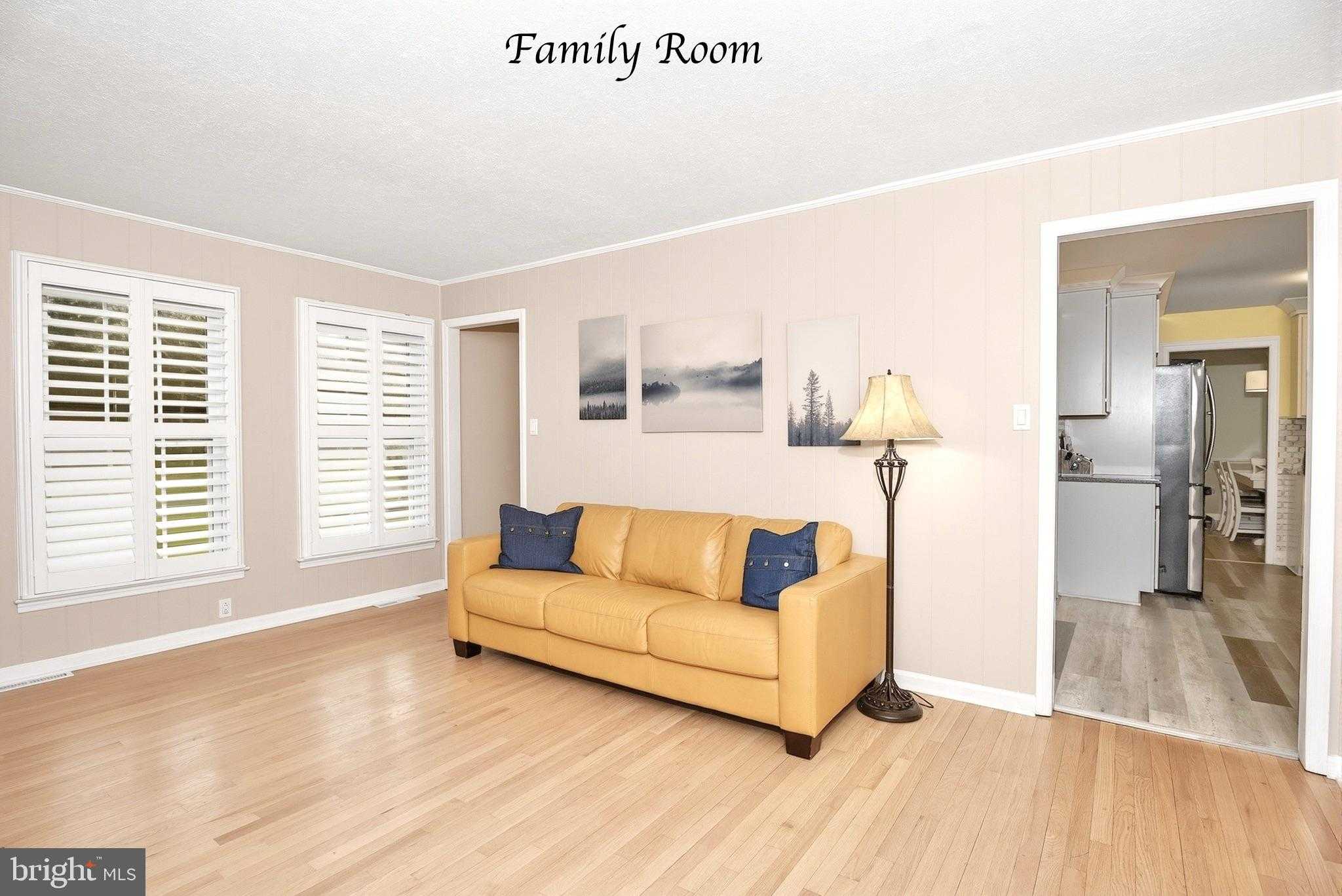 130 Carriage Ln photo 14