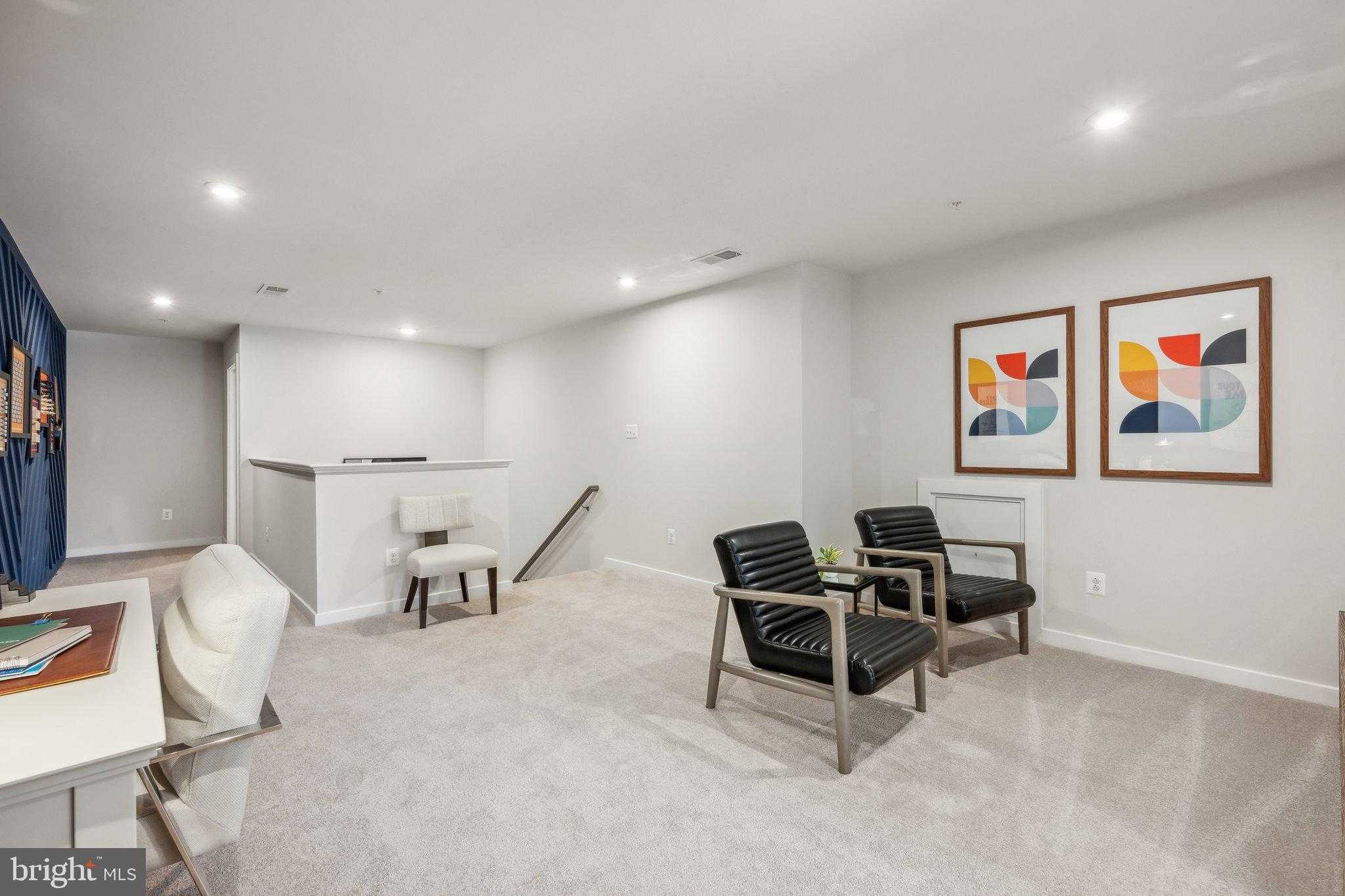 10905 Parasol Pl photo 23