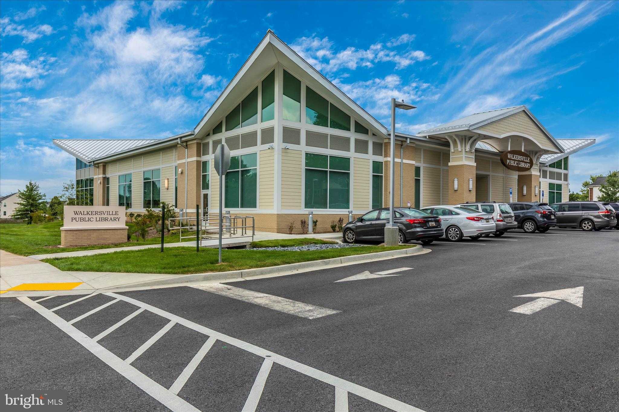 221 Diamond Dr photo 53