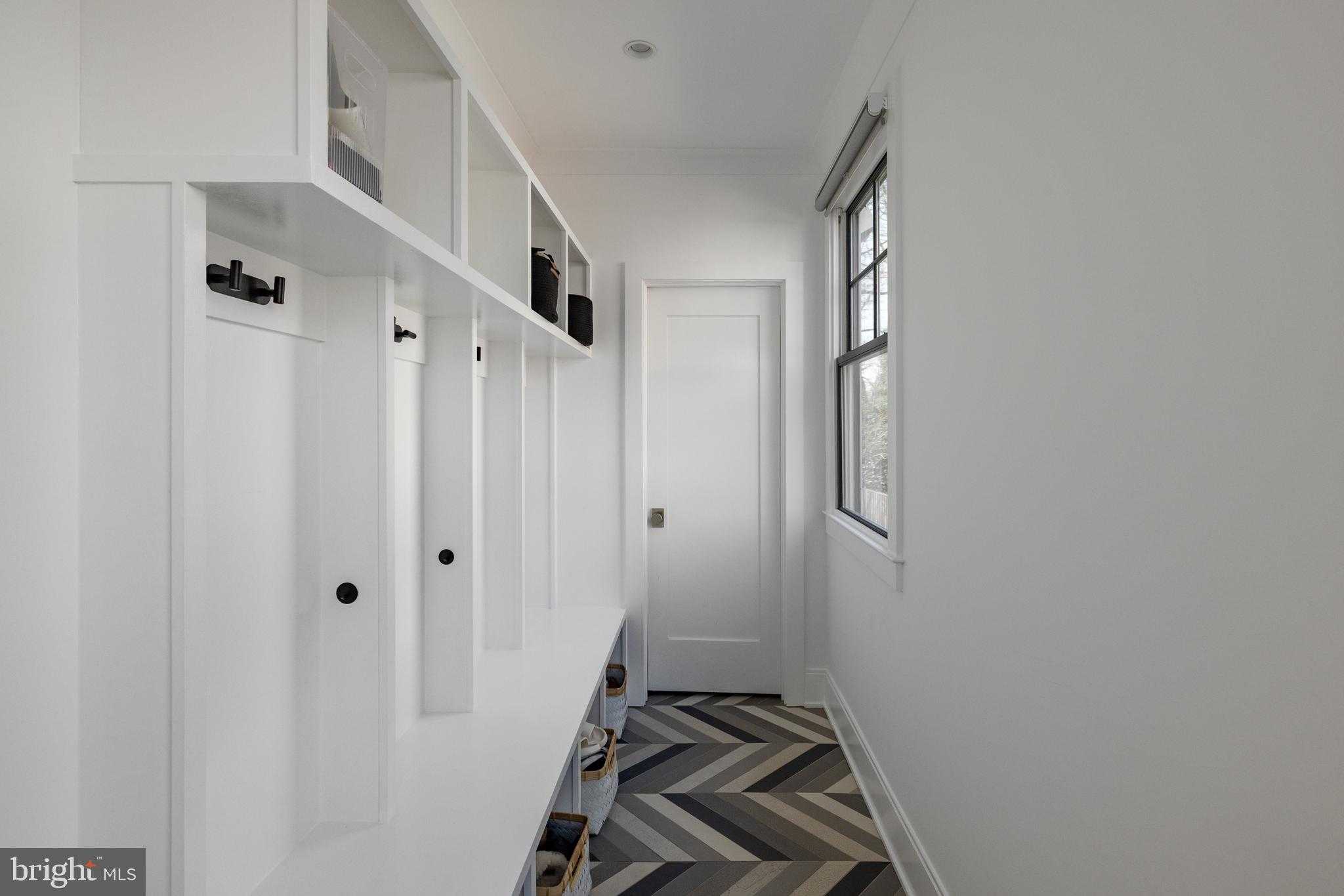 7208 Ridgewood Ave photo 24