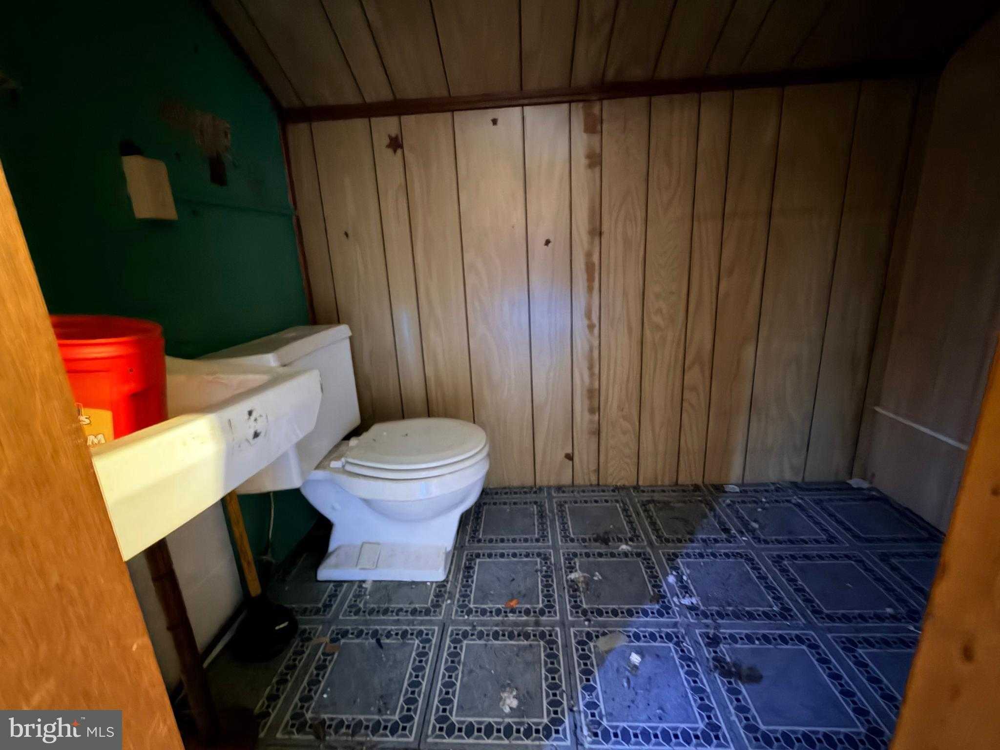 6054 Cornelius Ln photo 15