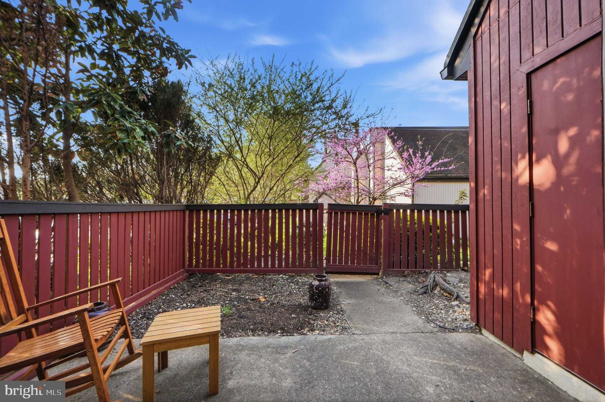 3914 Woodhue Pl photo 25