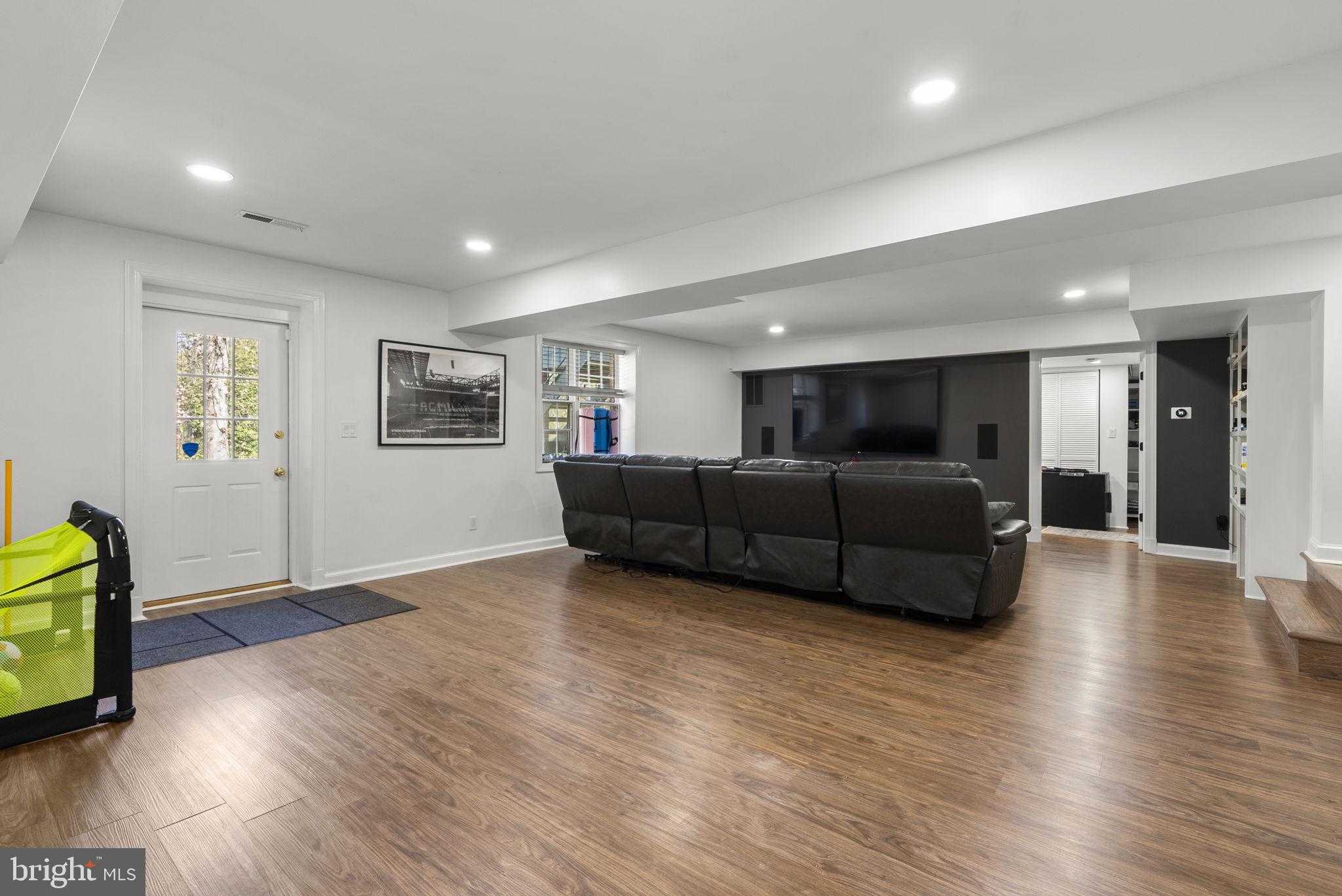 7018 Hunter Ln photo 39