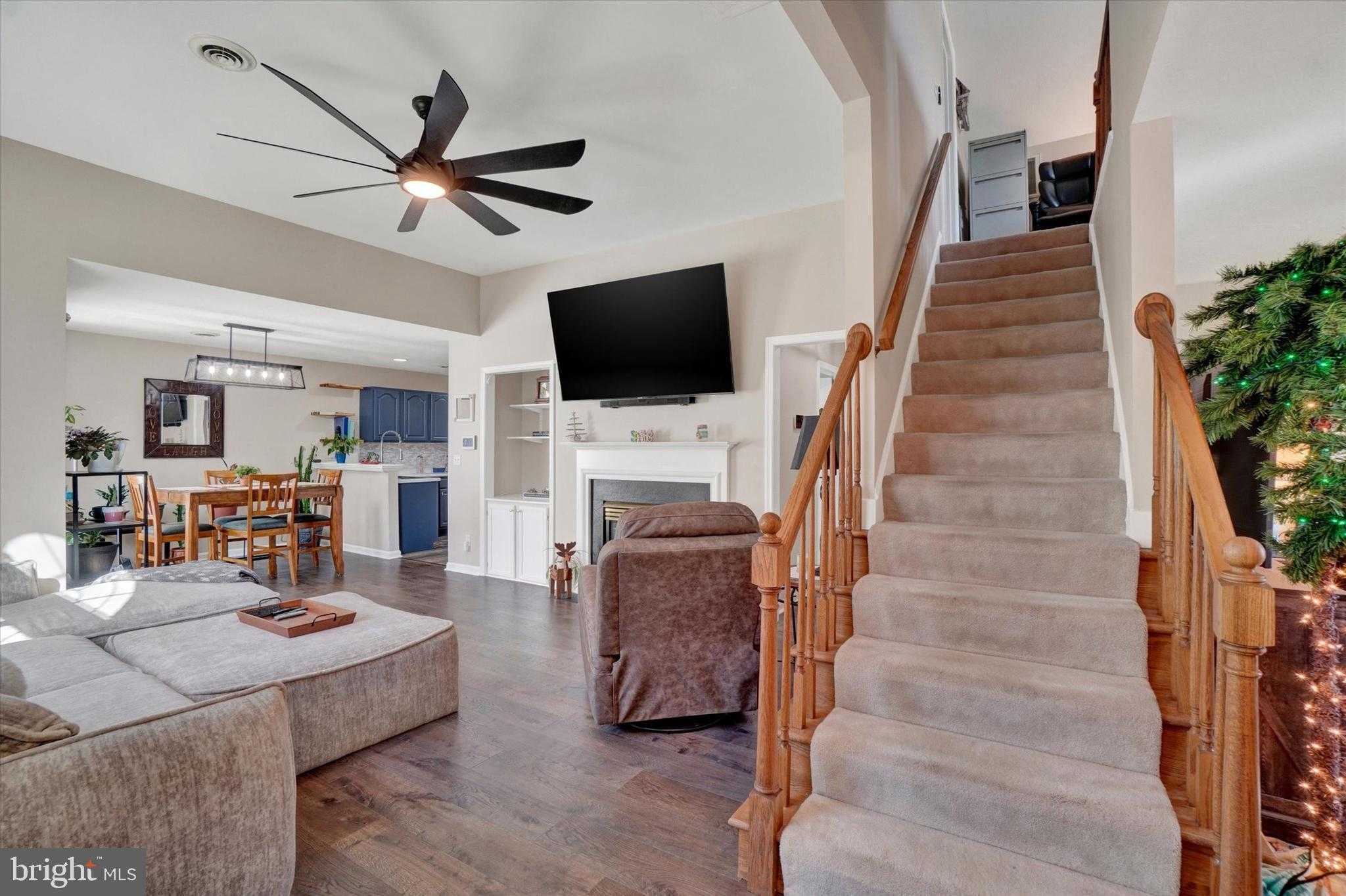 322 Clarks Way photo 3