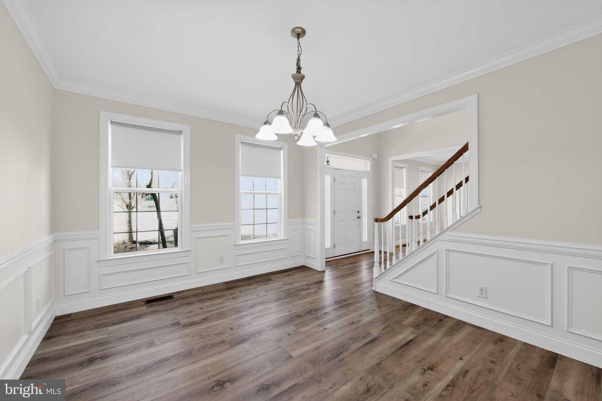 208 Liberty Cir photo 16