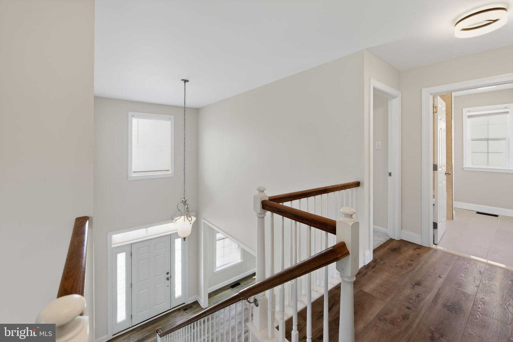 208 Liberty Cir photo 19