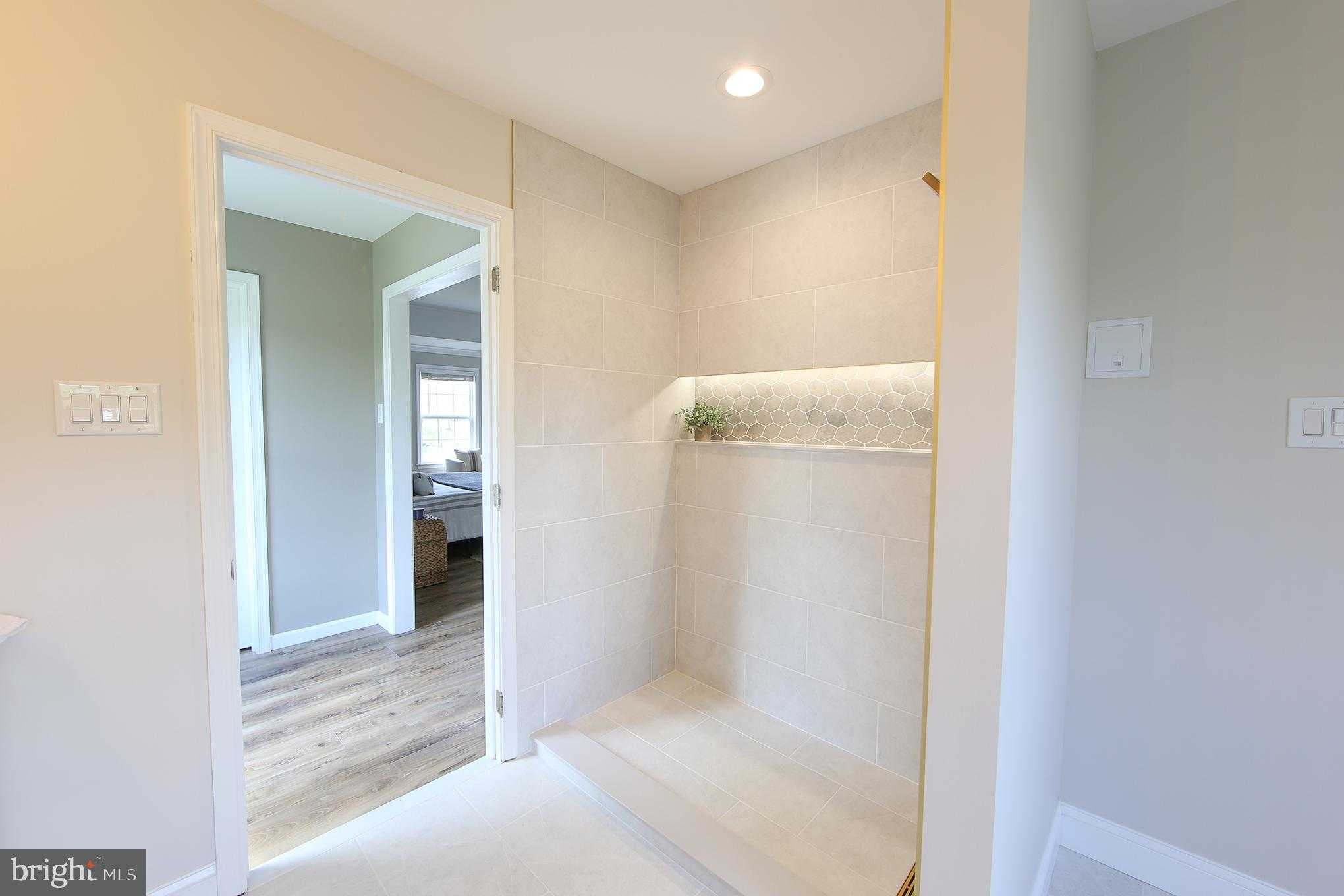 208 Liberty Cir photo 26