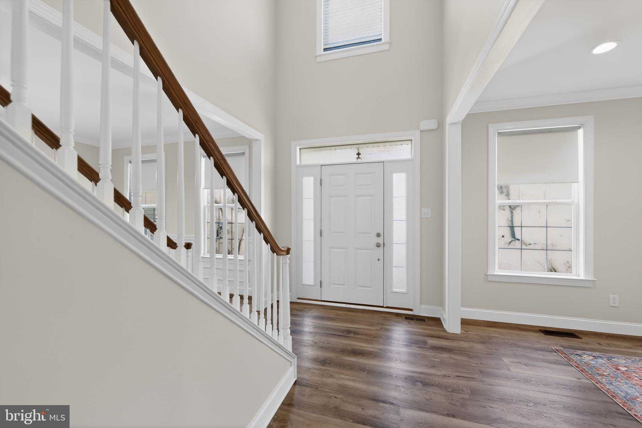 208 Liberty Cir photo 6